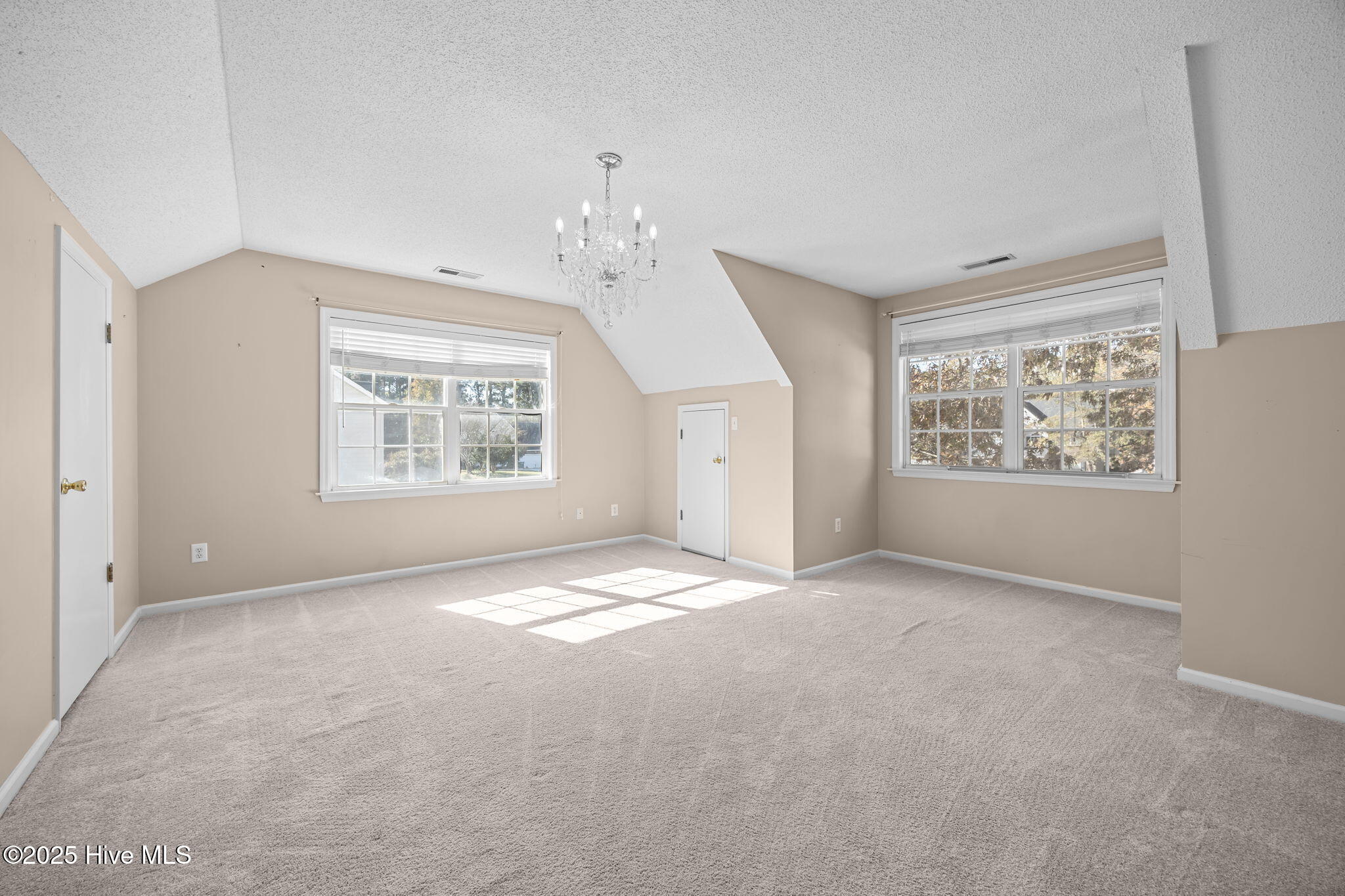 102 Trenton Place