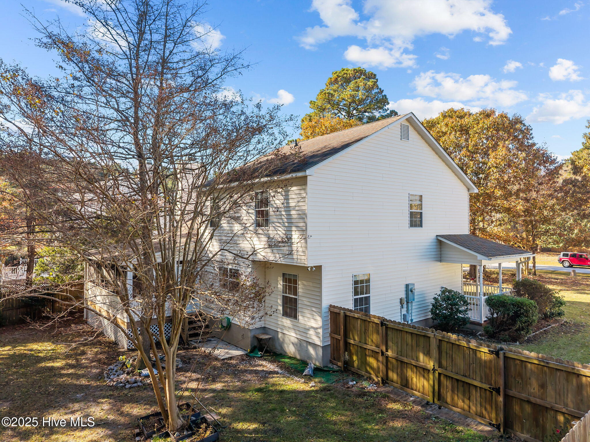 102 Trenton Place