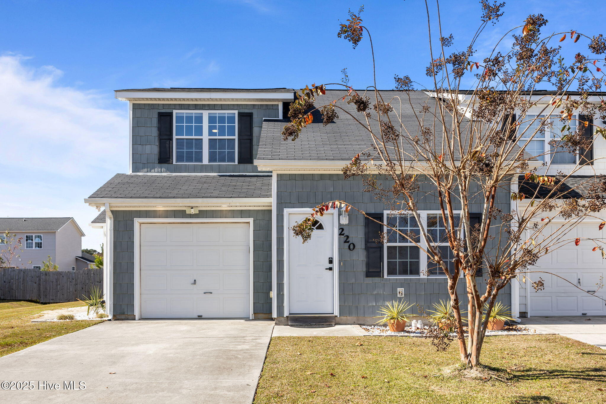 220 Jessie Circle