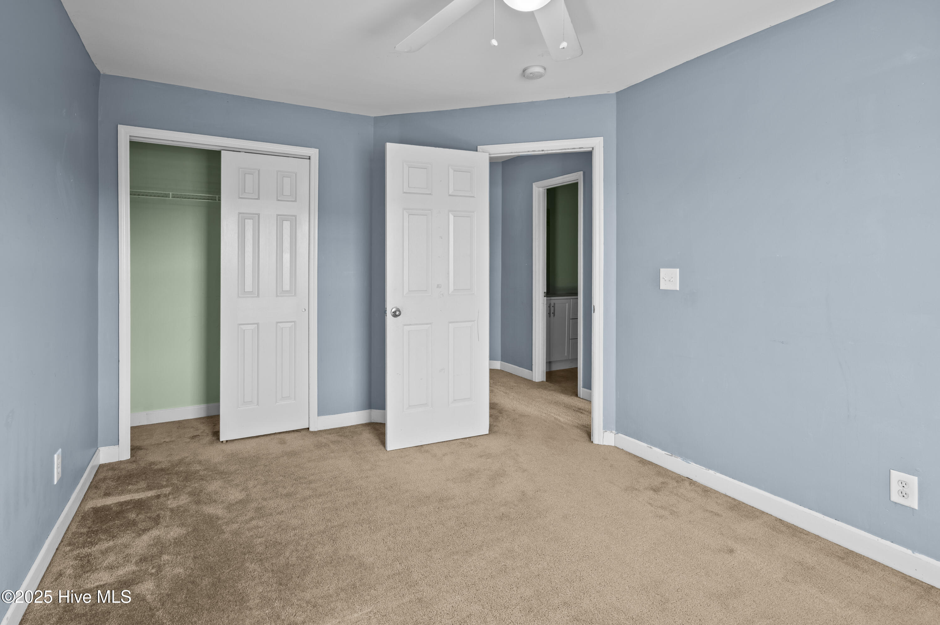 406 Little Creek Court
