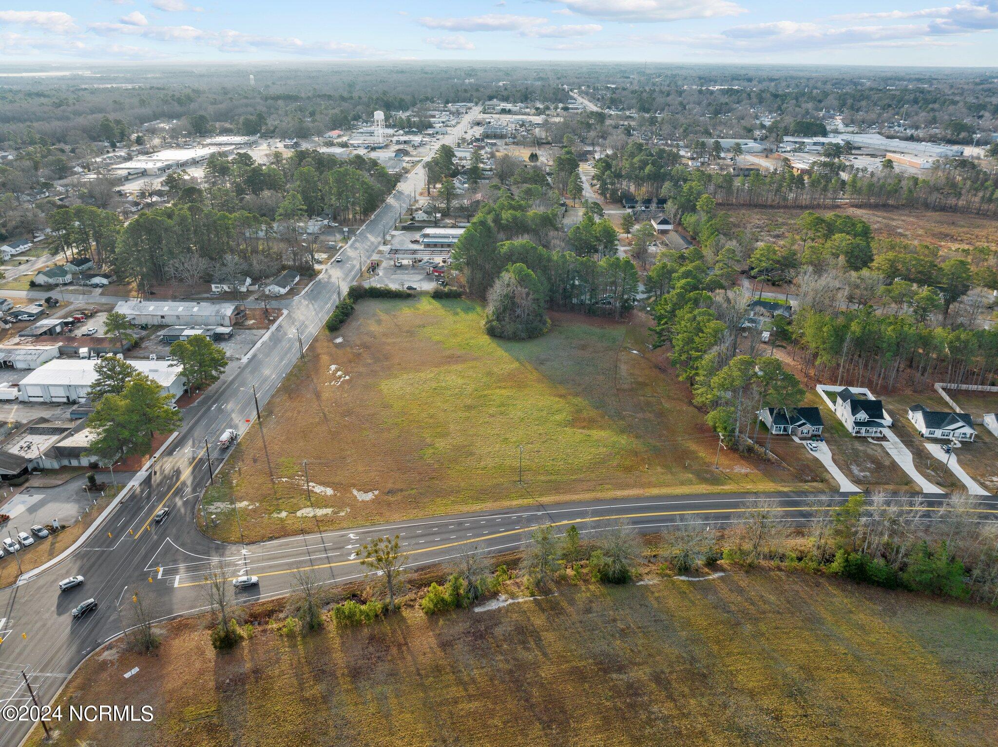 A/1 N Main North Street