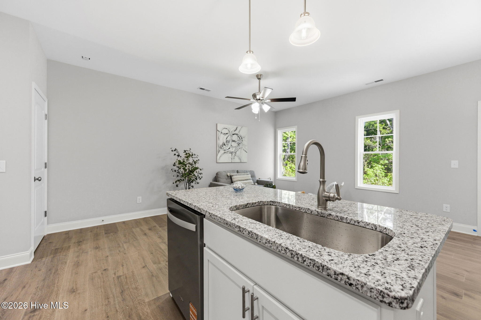 211 Holly Sands Loop