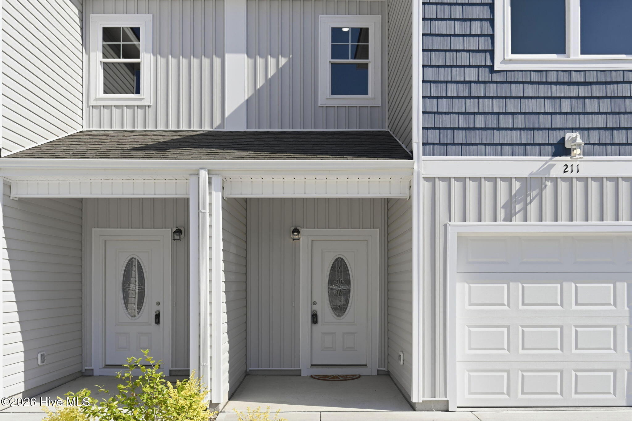 211 Holly Sands Loop