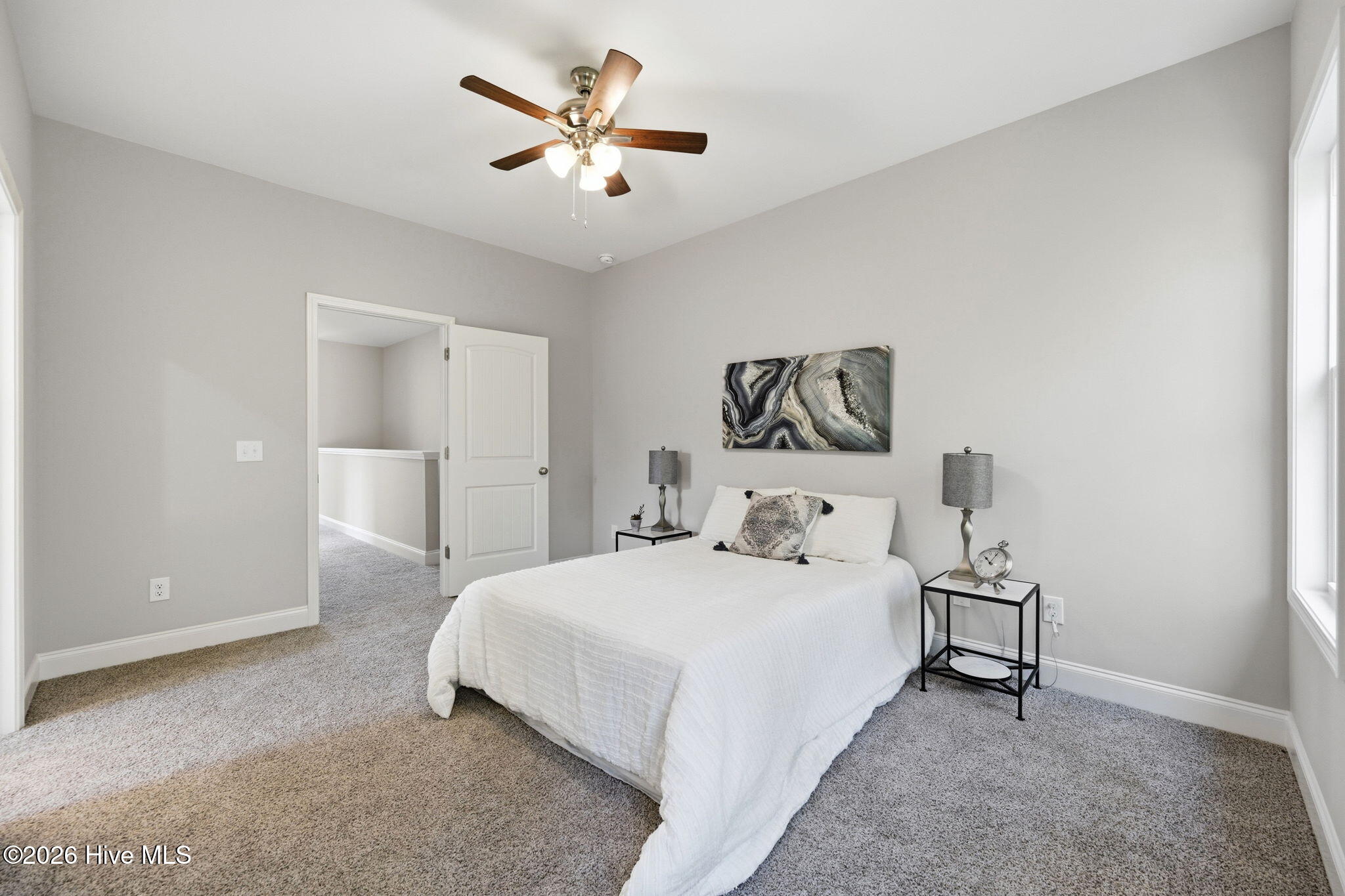 211 Holly Sands Loop