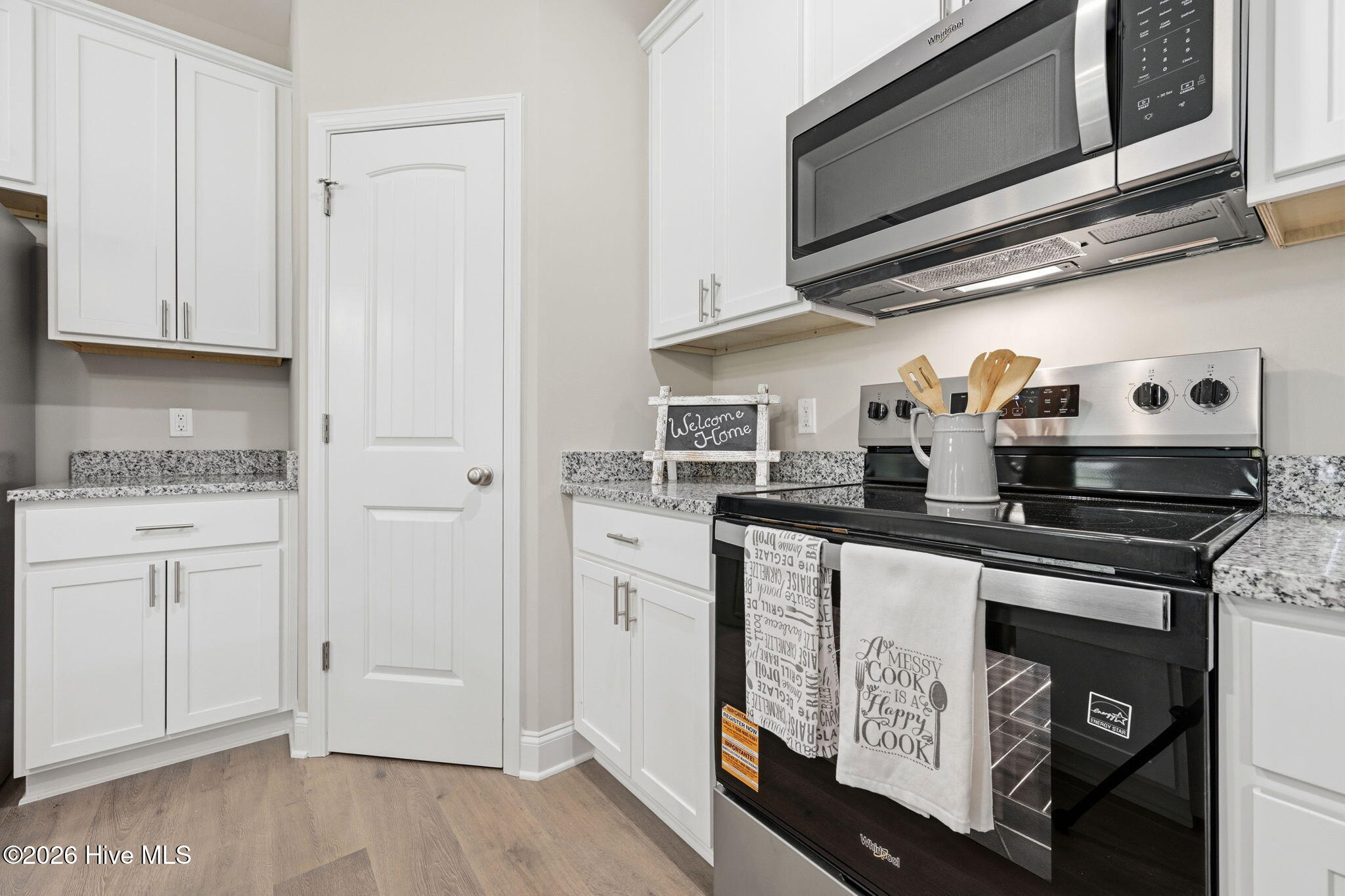 211 Holly Sands Loop