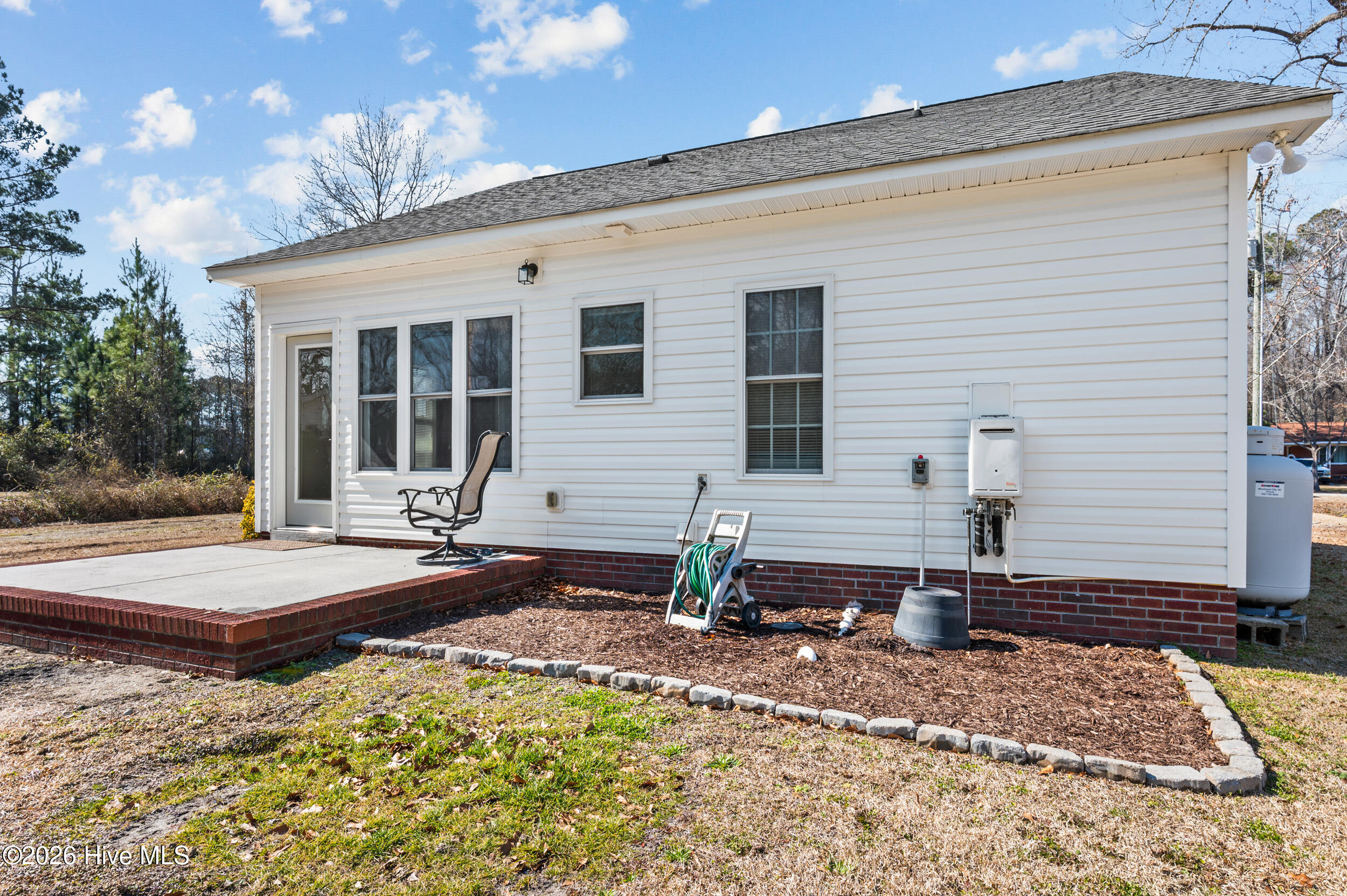 1004 Wells Road