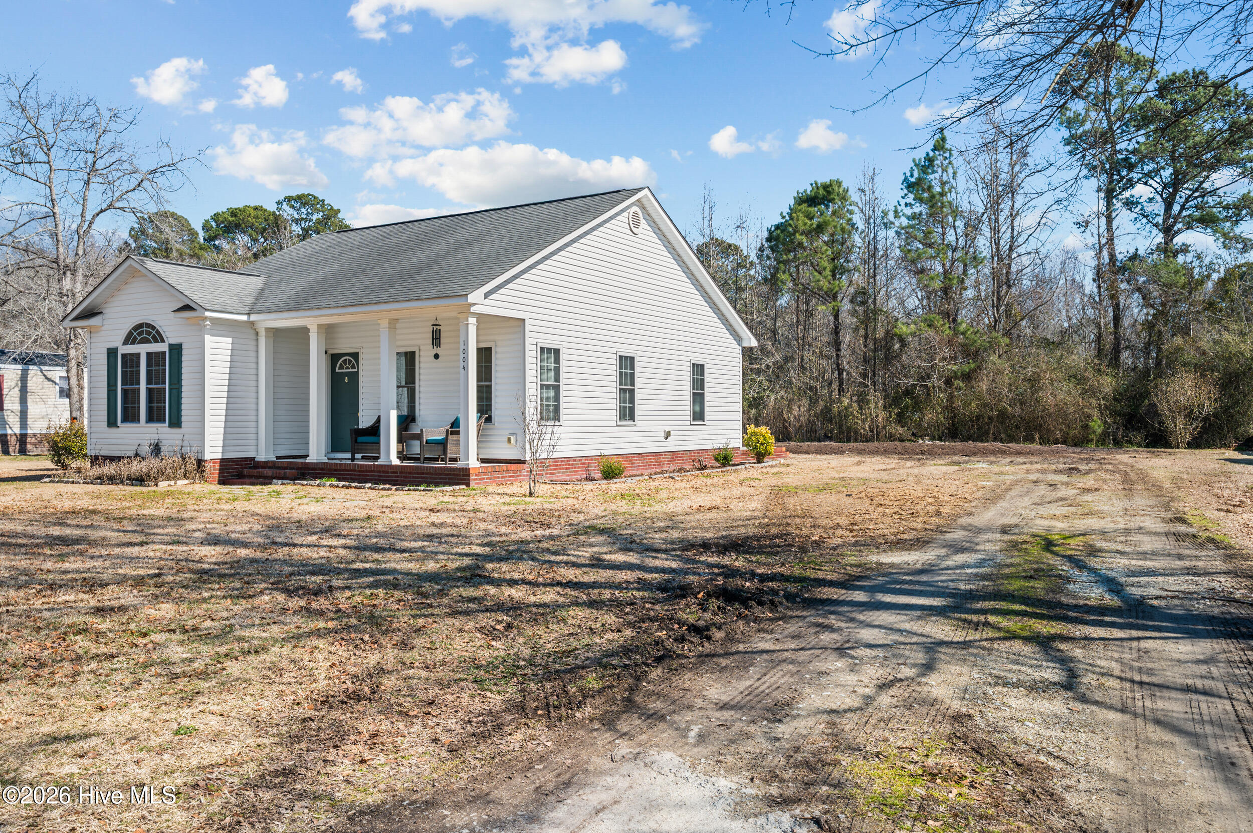1004 Wells Road