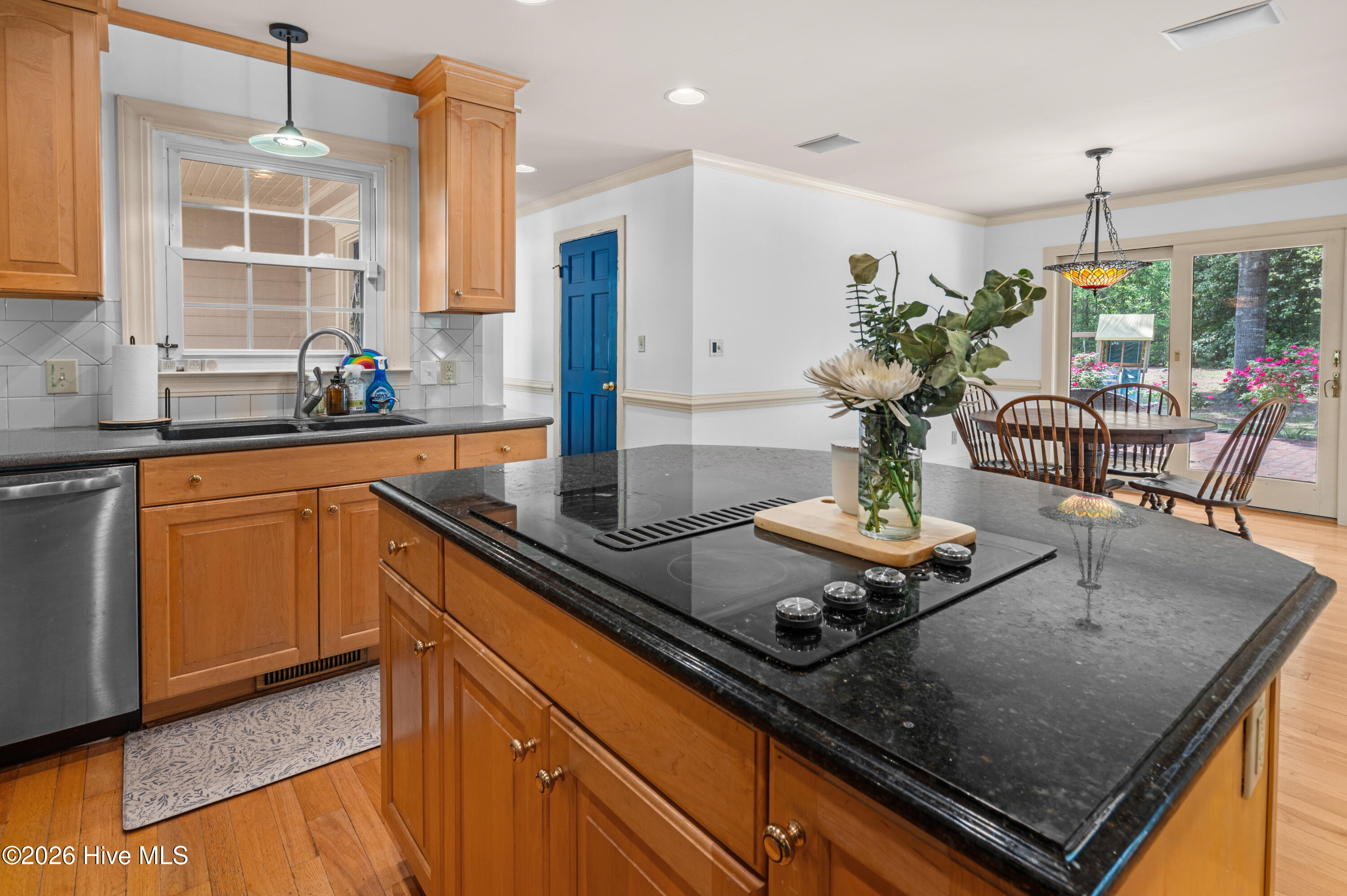 2215 Perry Drive
