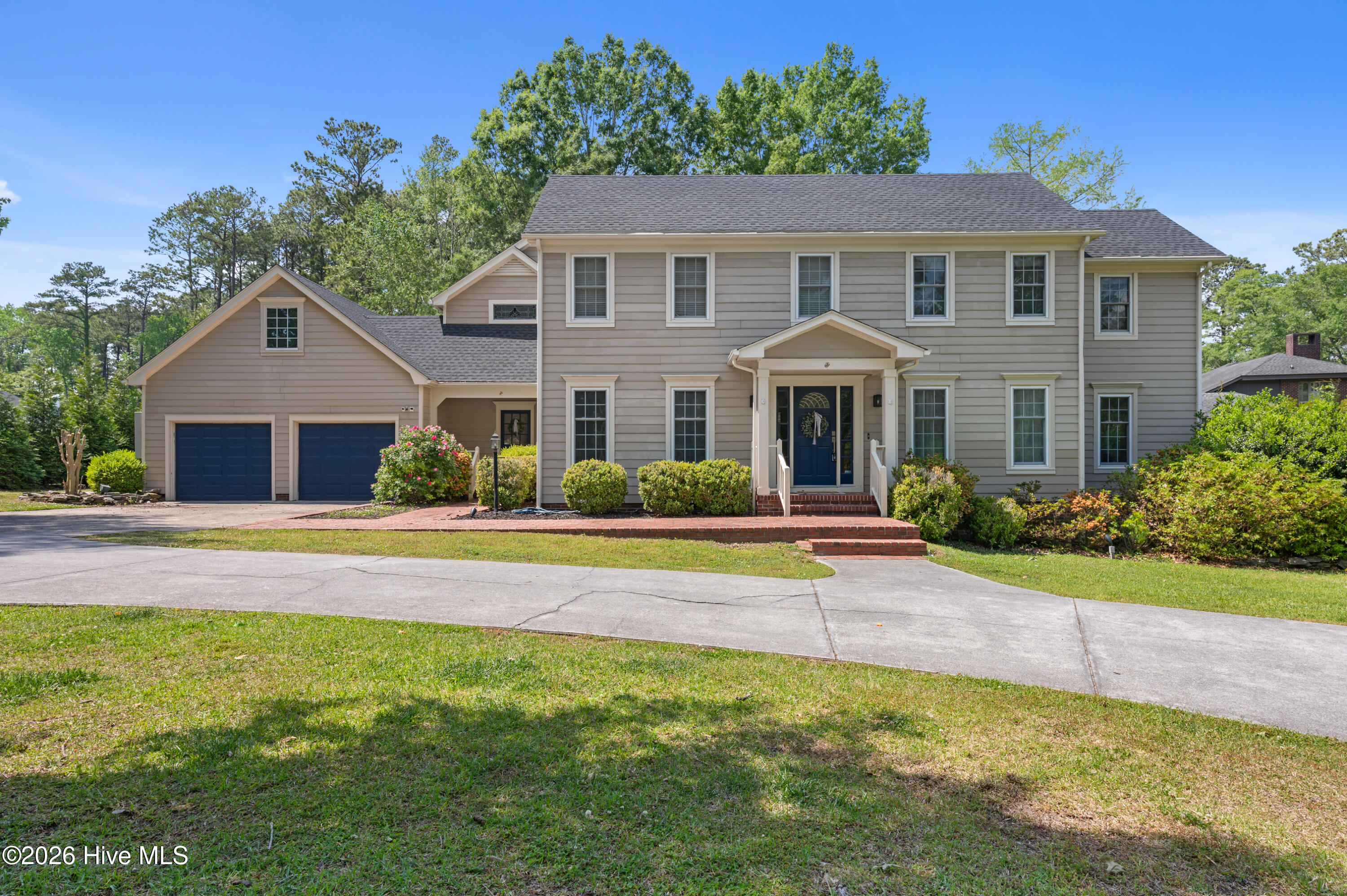 2215 Perry Drive