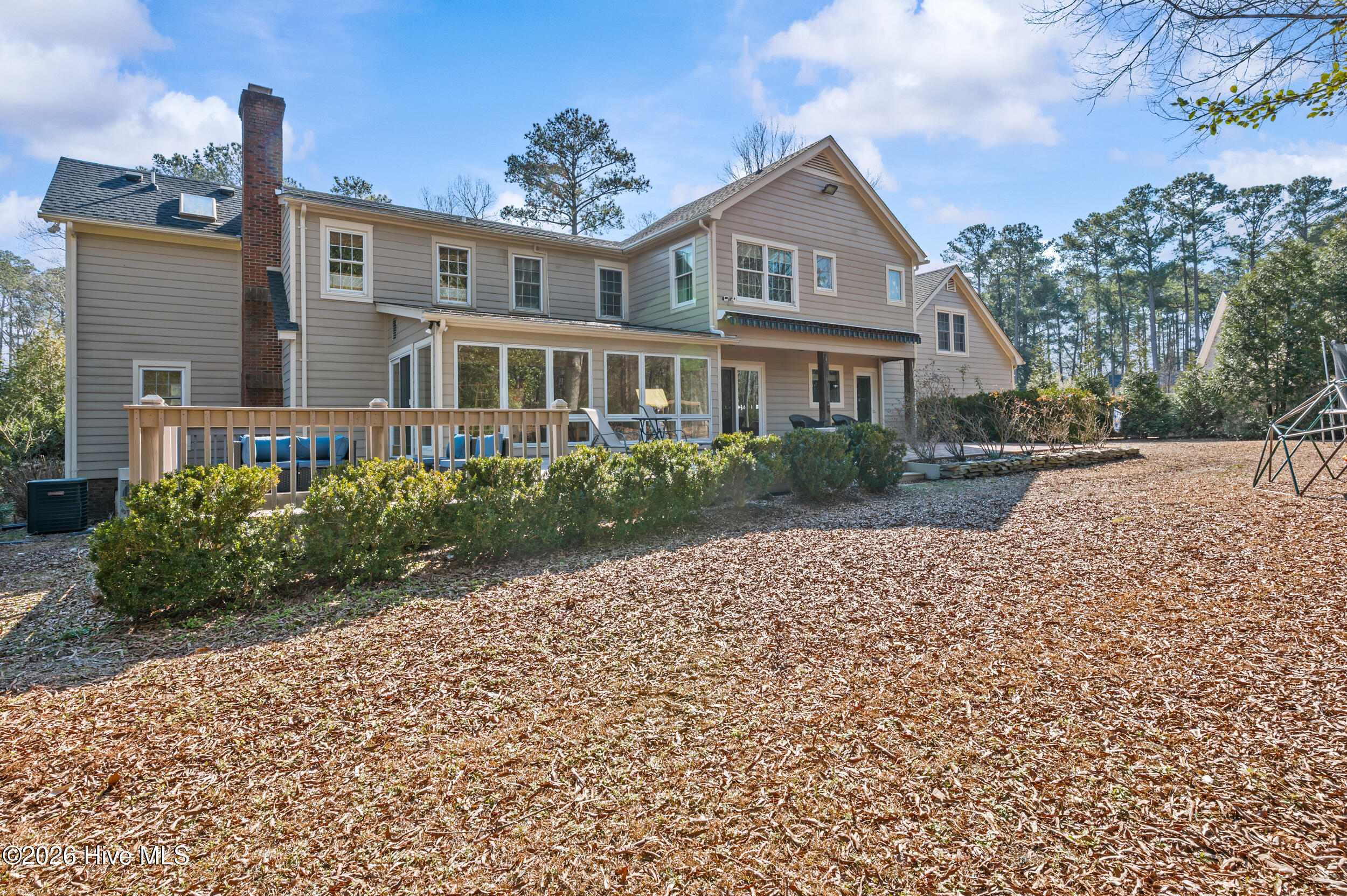 2215 Perry Drive