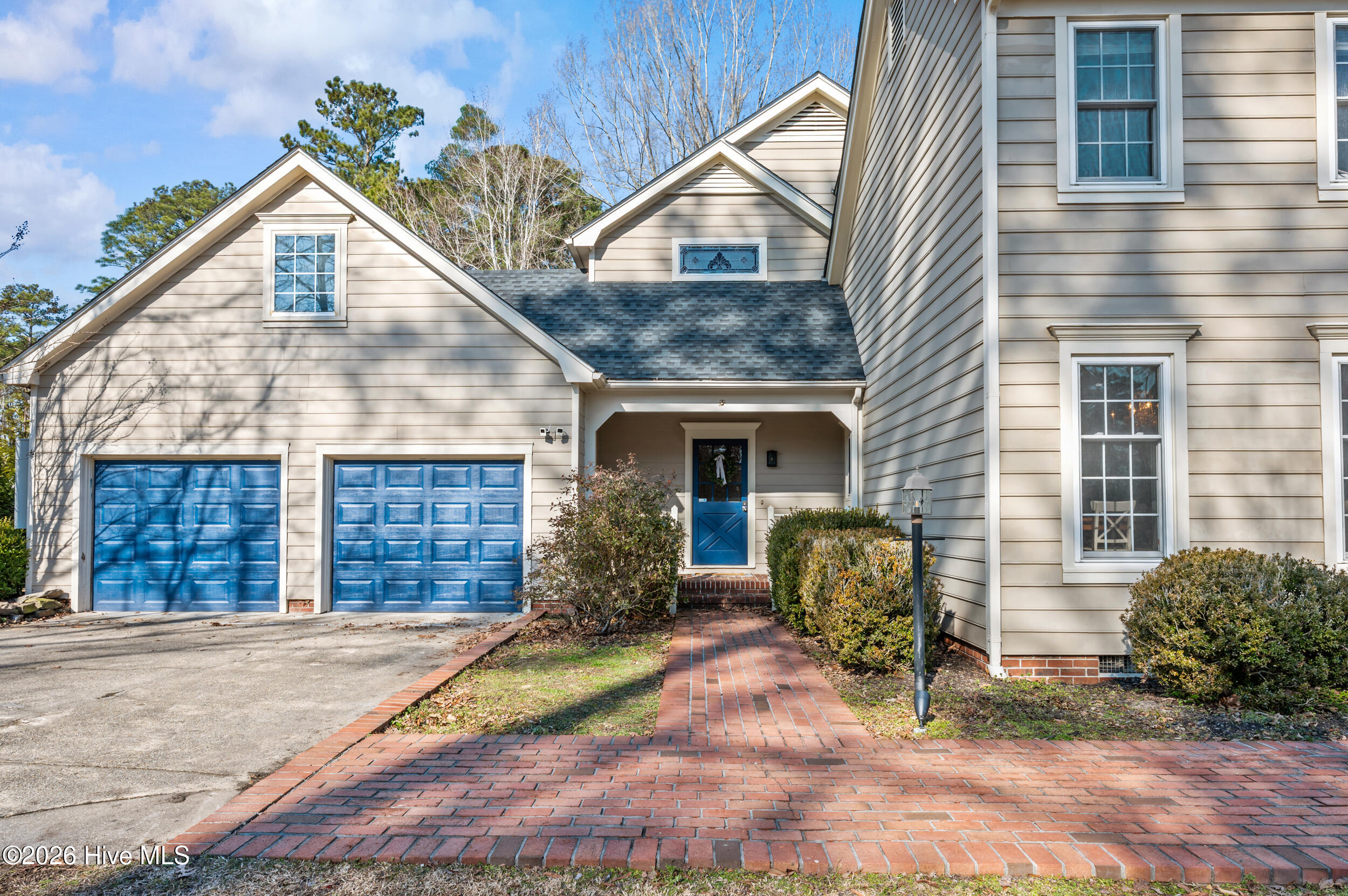 2215 Perry Drive