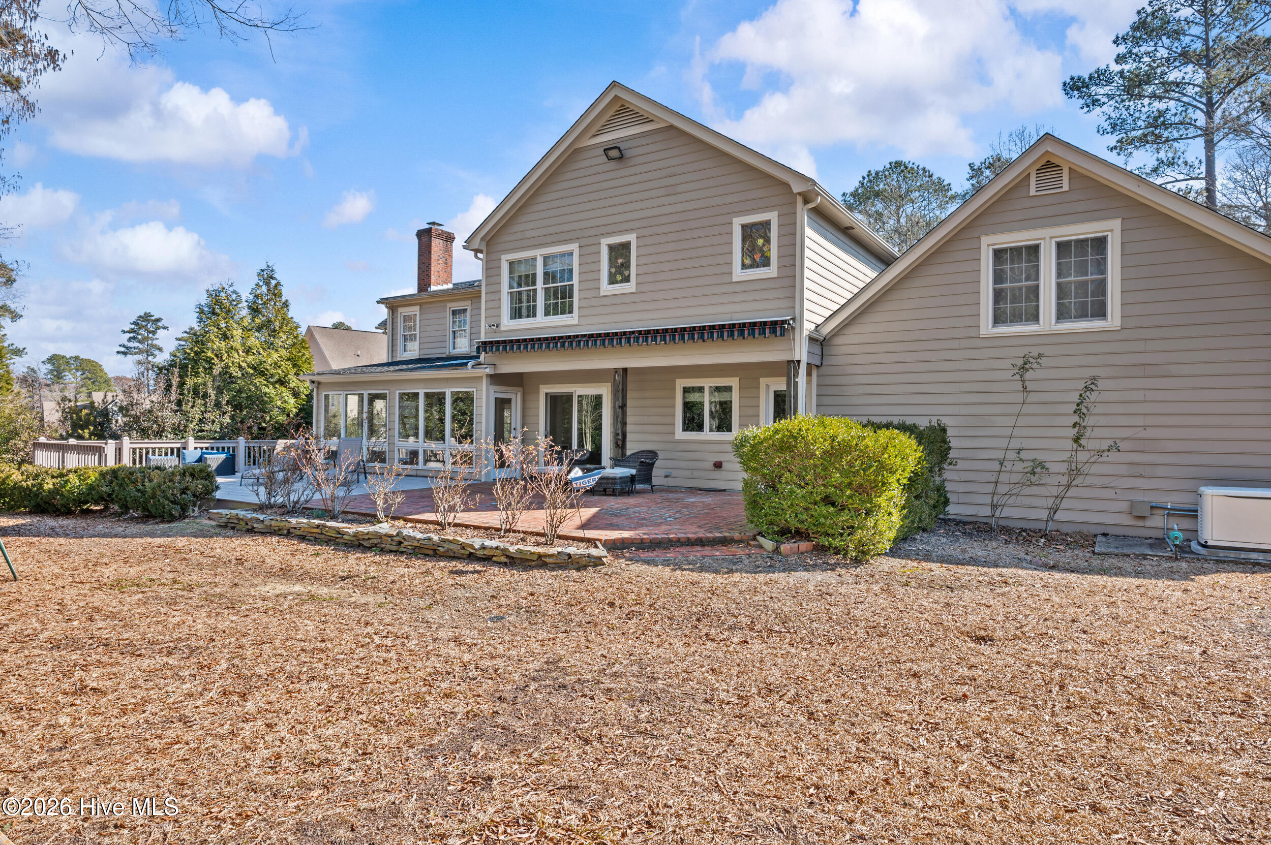 2215 Perry Drive