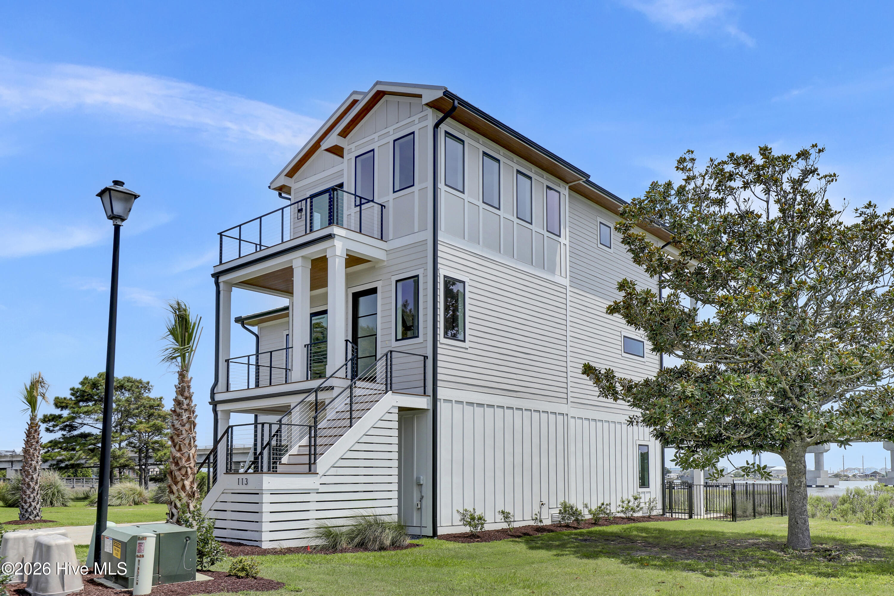 113 Diamond Pt Court