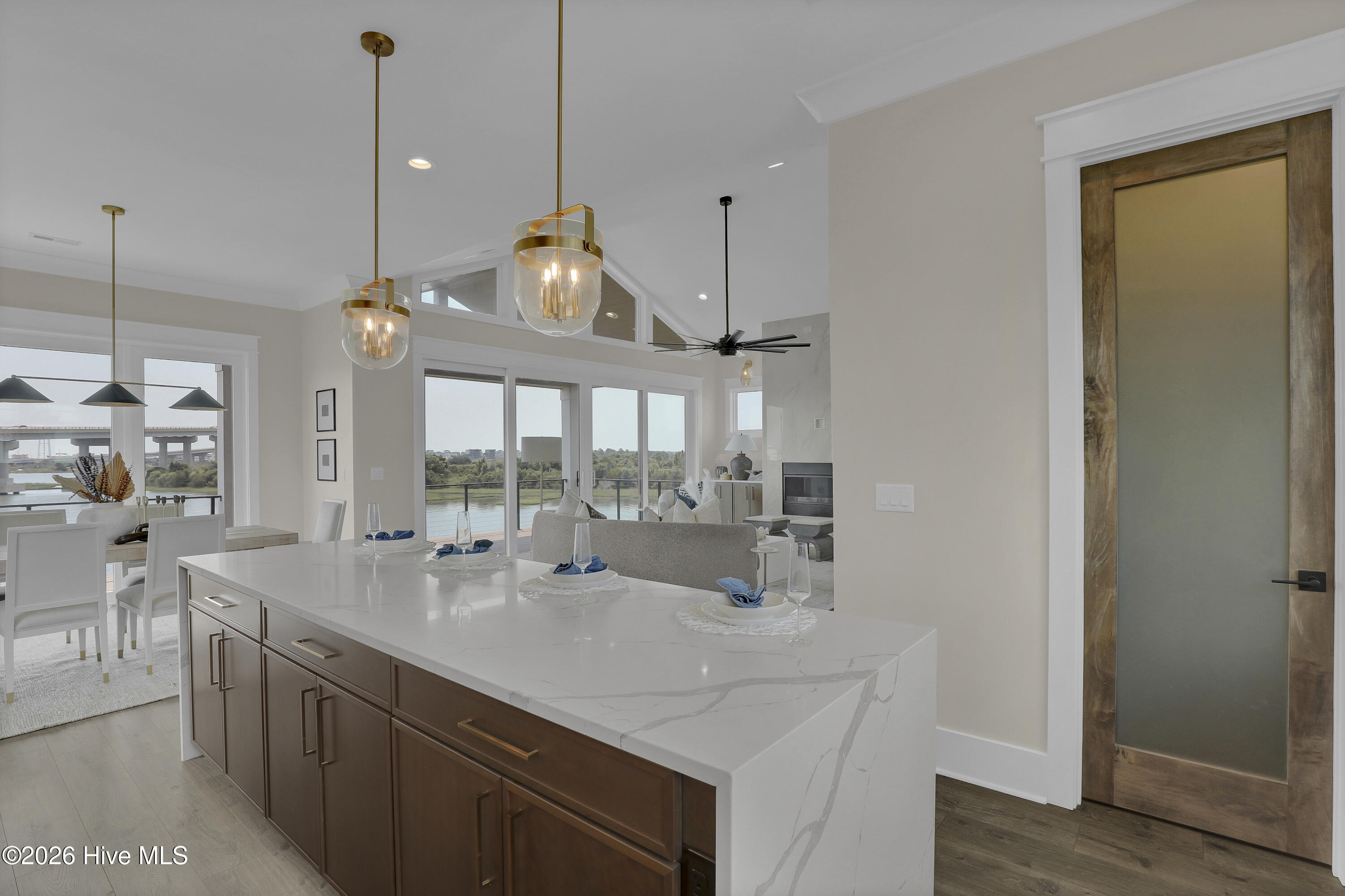 113 Diamond Pt Court