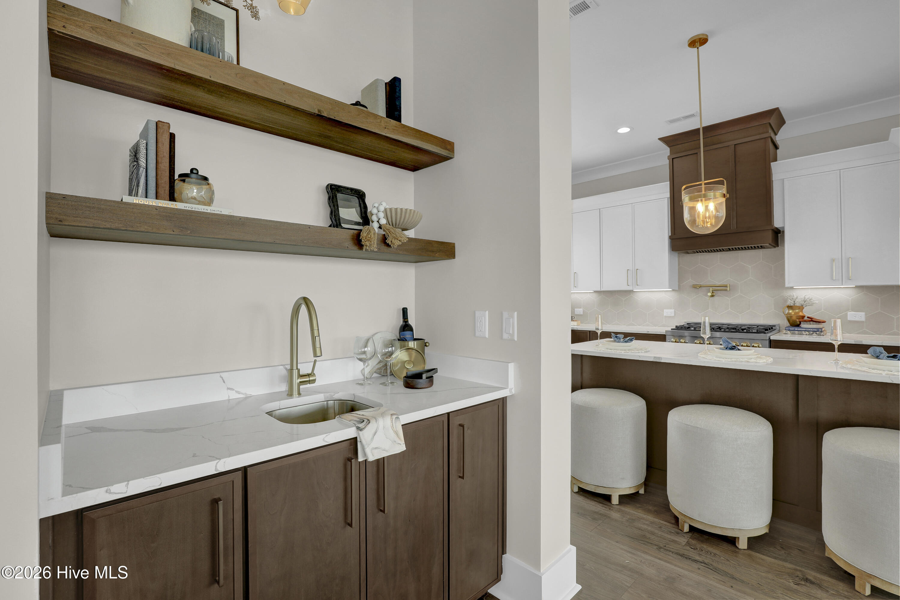 113 Diamond Pt Court