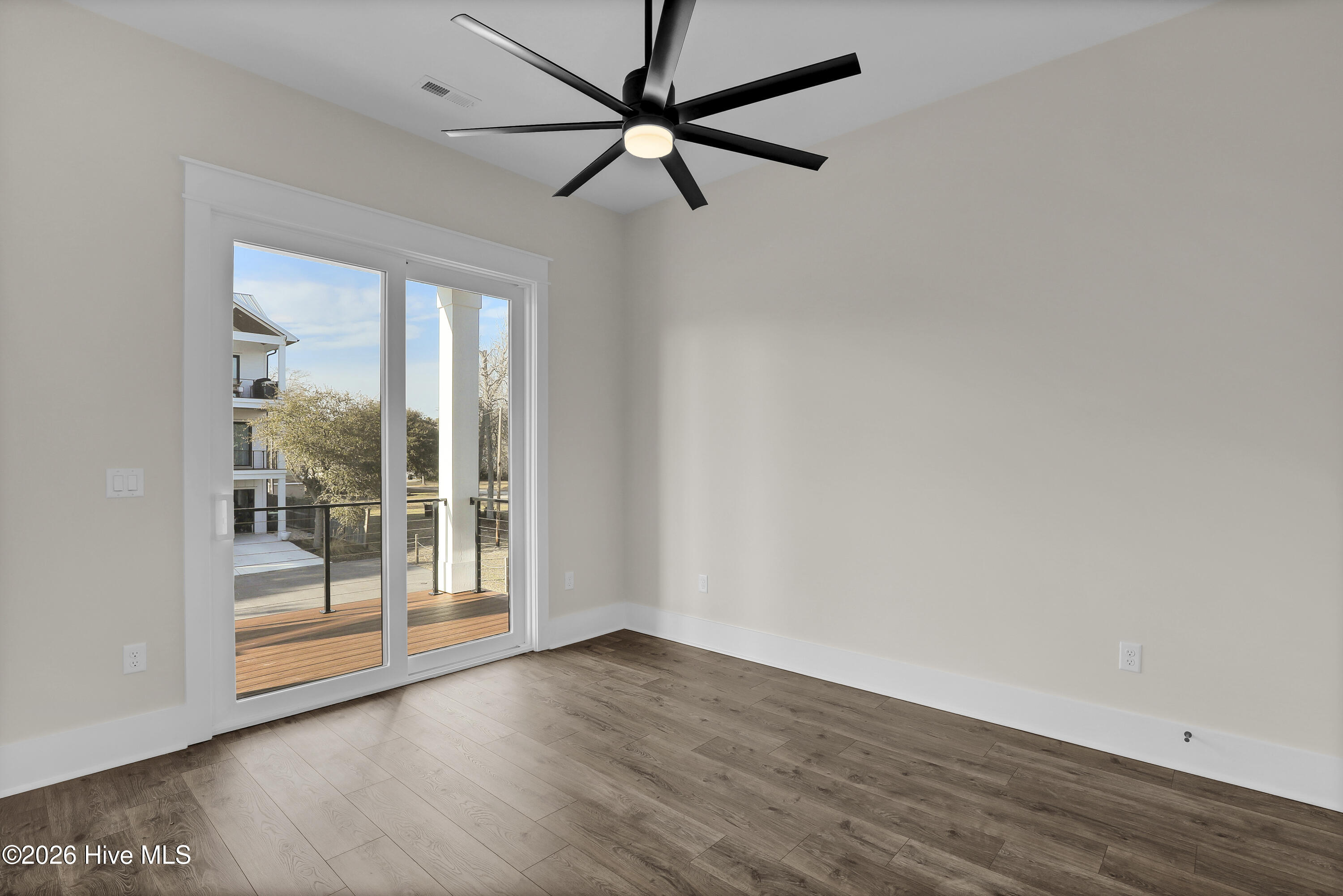 113 Diamond Pt Court