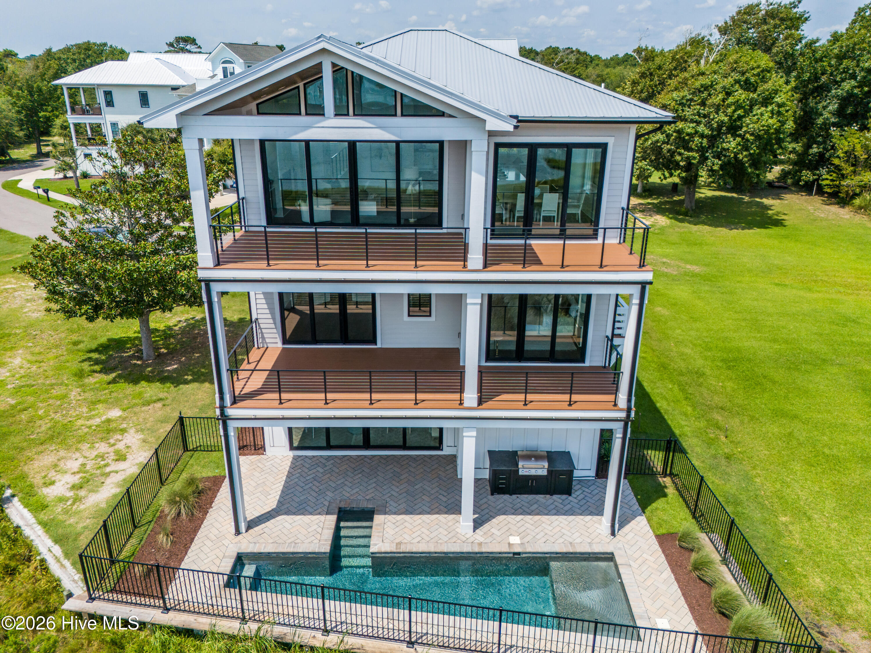 113 Diamond Pt Court