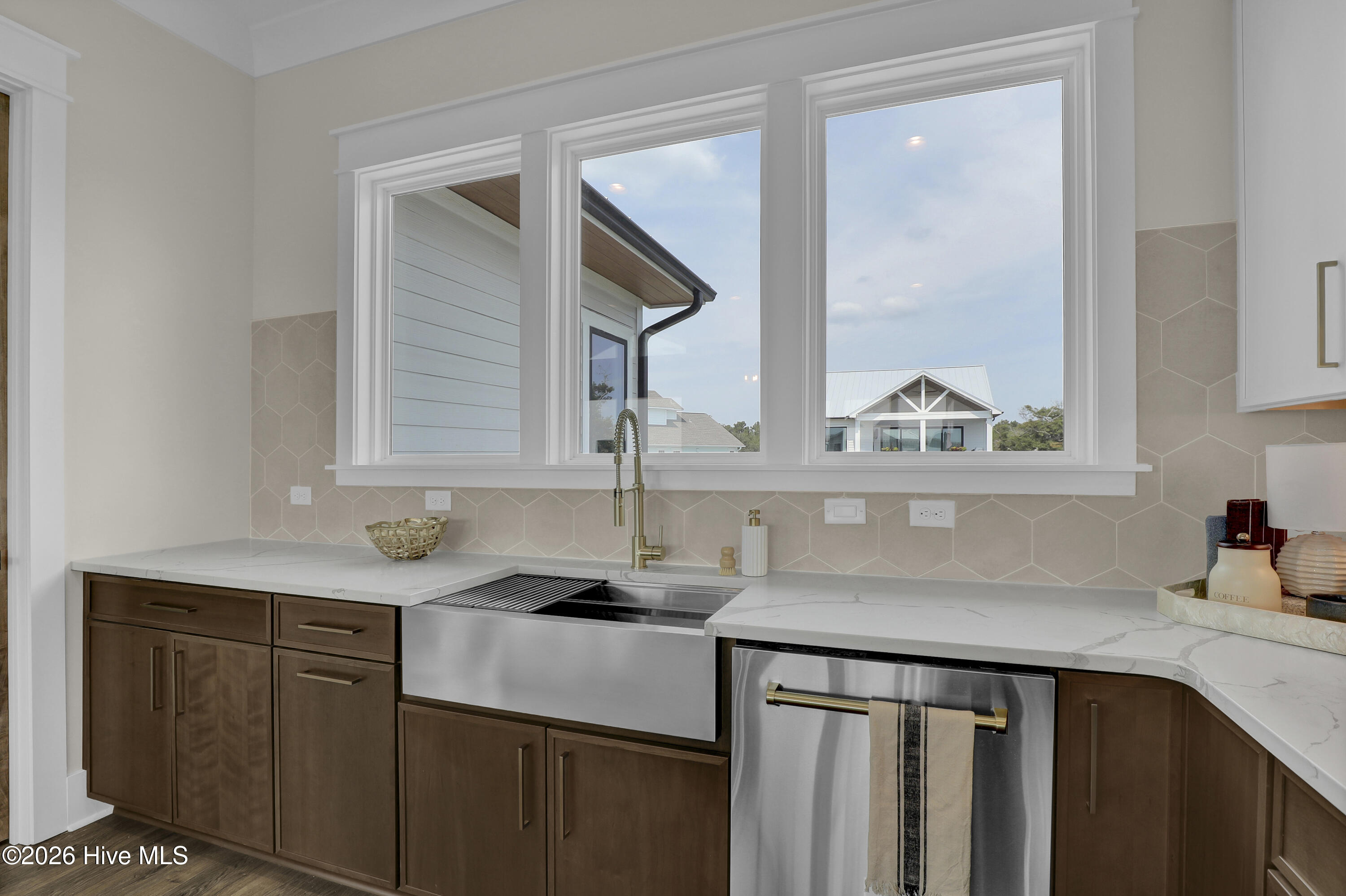 113 Diamond Pt Court