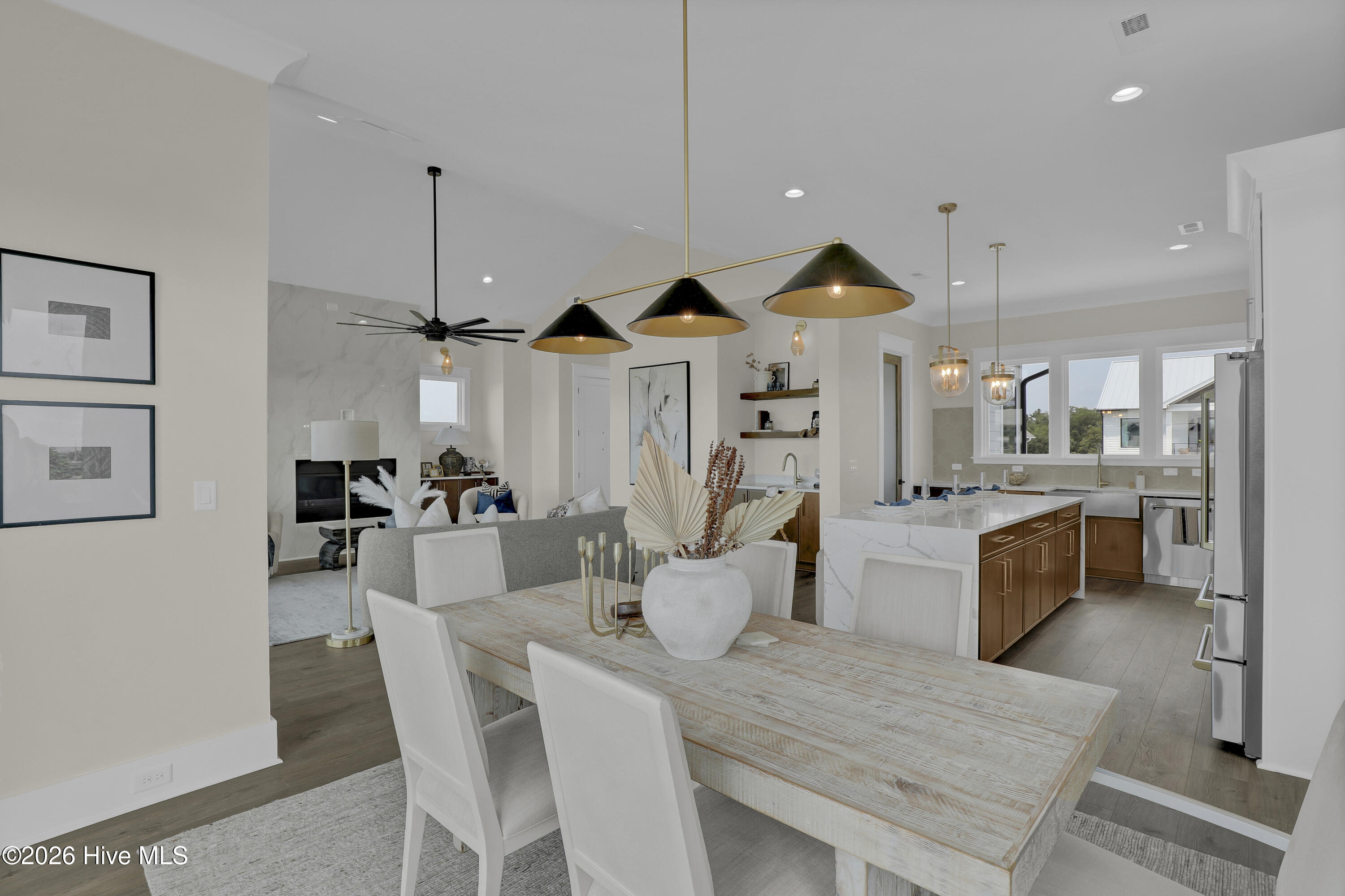 113 Diamond Pt Court