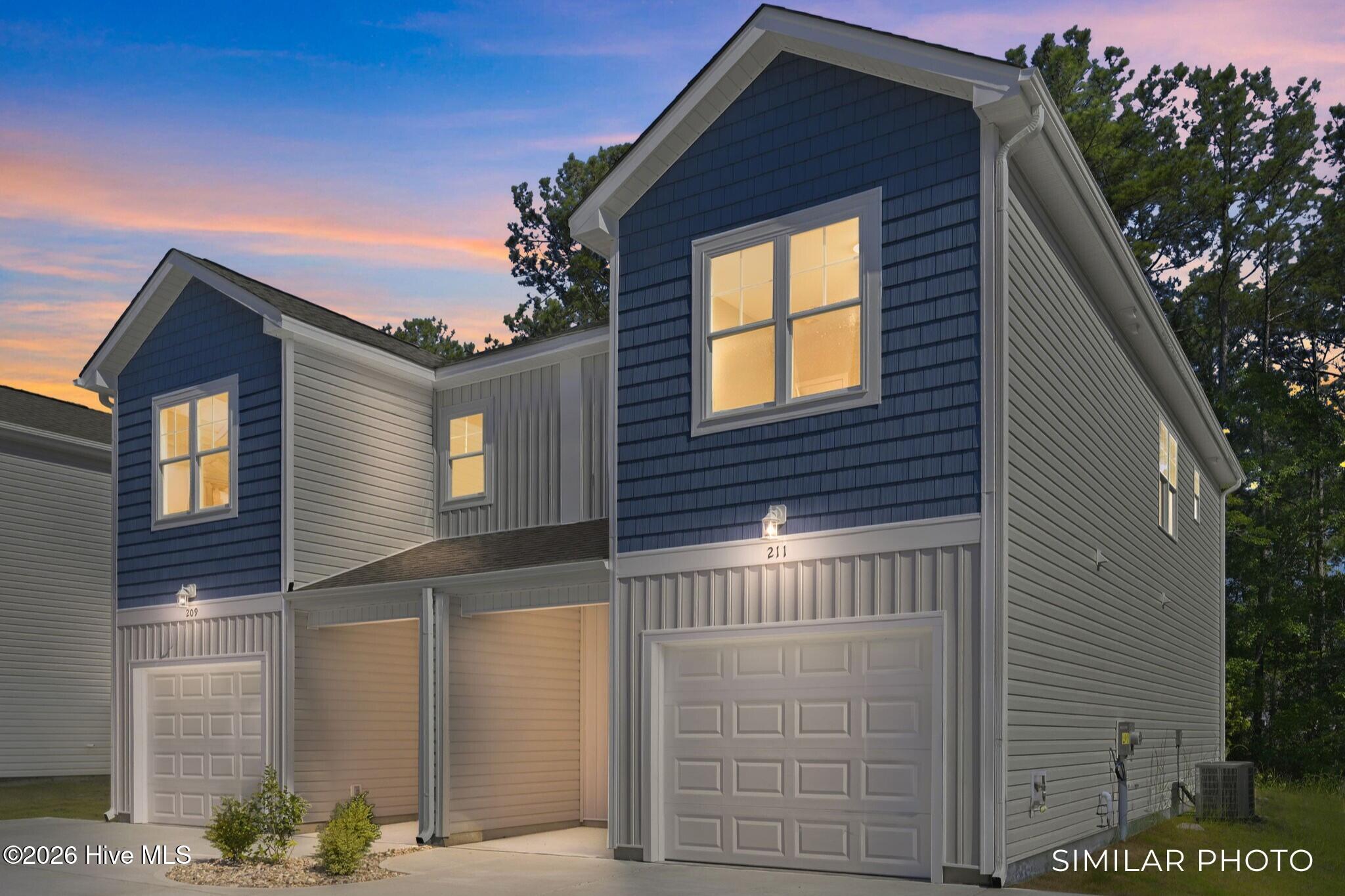 207 Holly Sands Loop