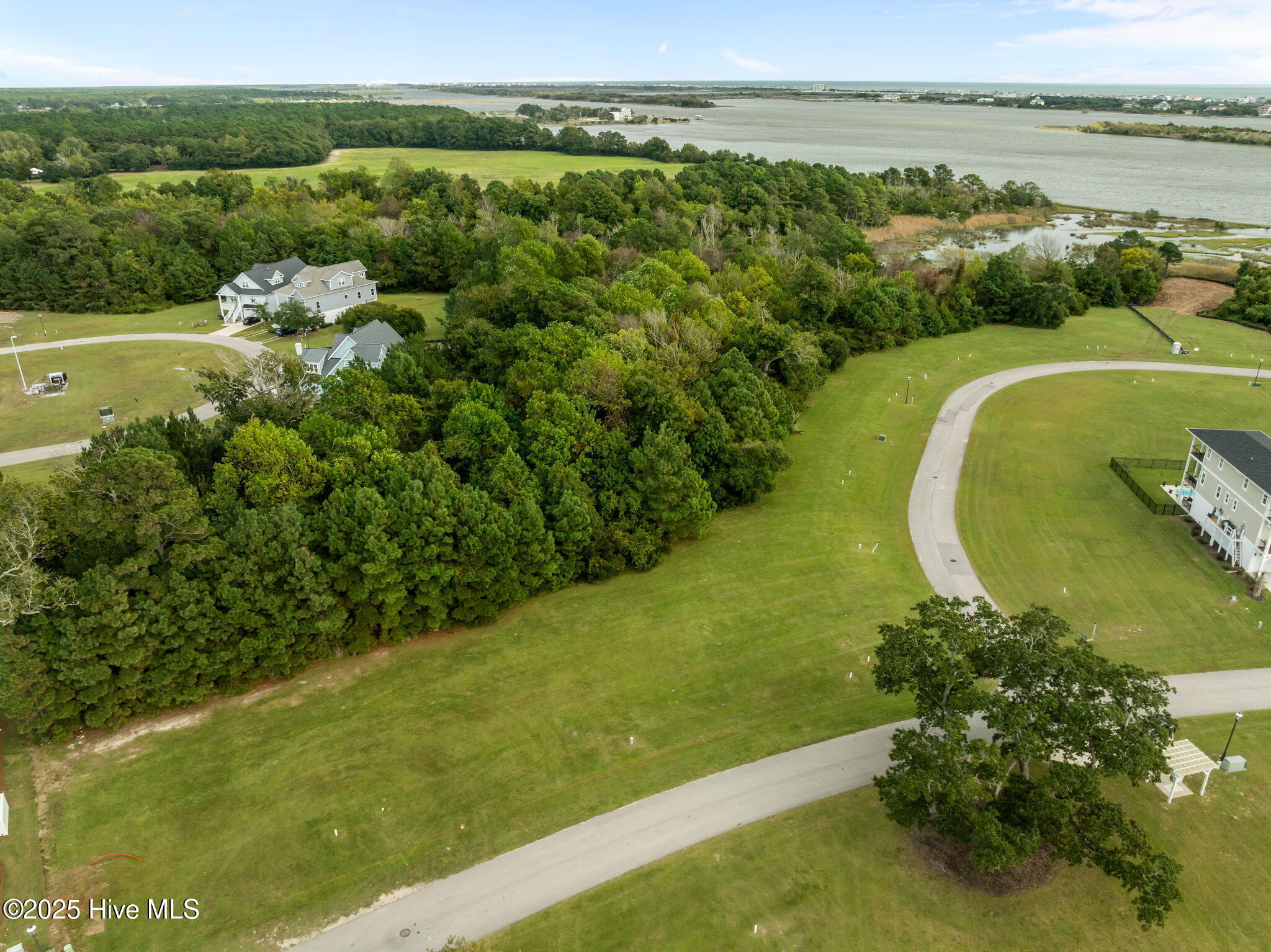 201 156 Marshside Landing