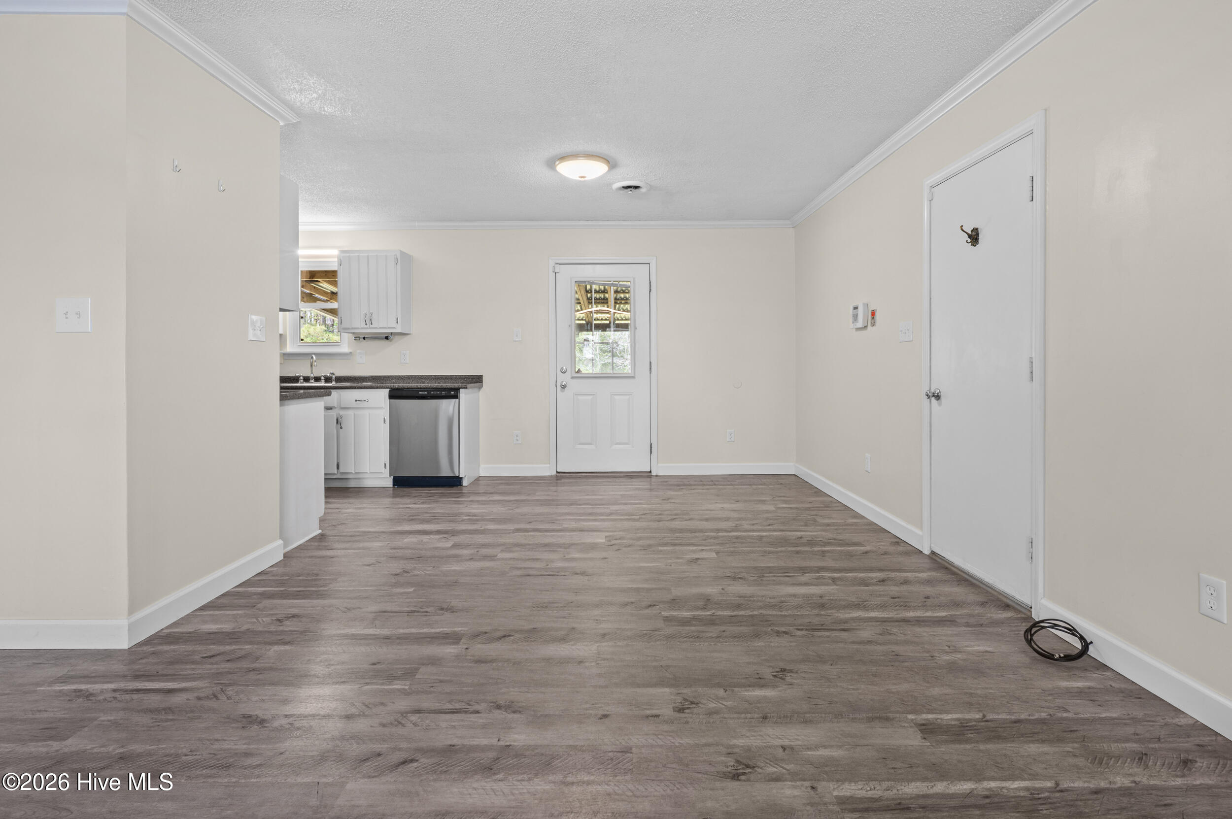 1016 Jennifer Drive