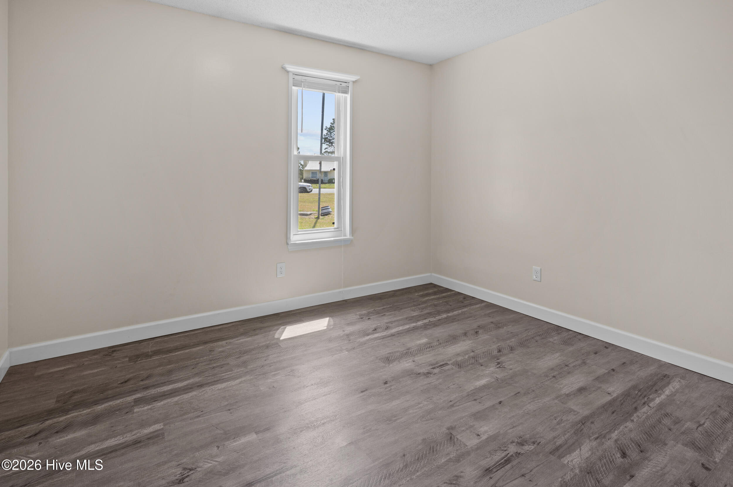 1016 Jennifer Drive