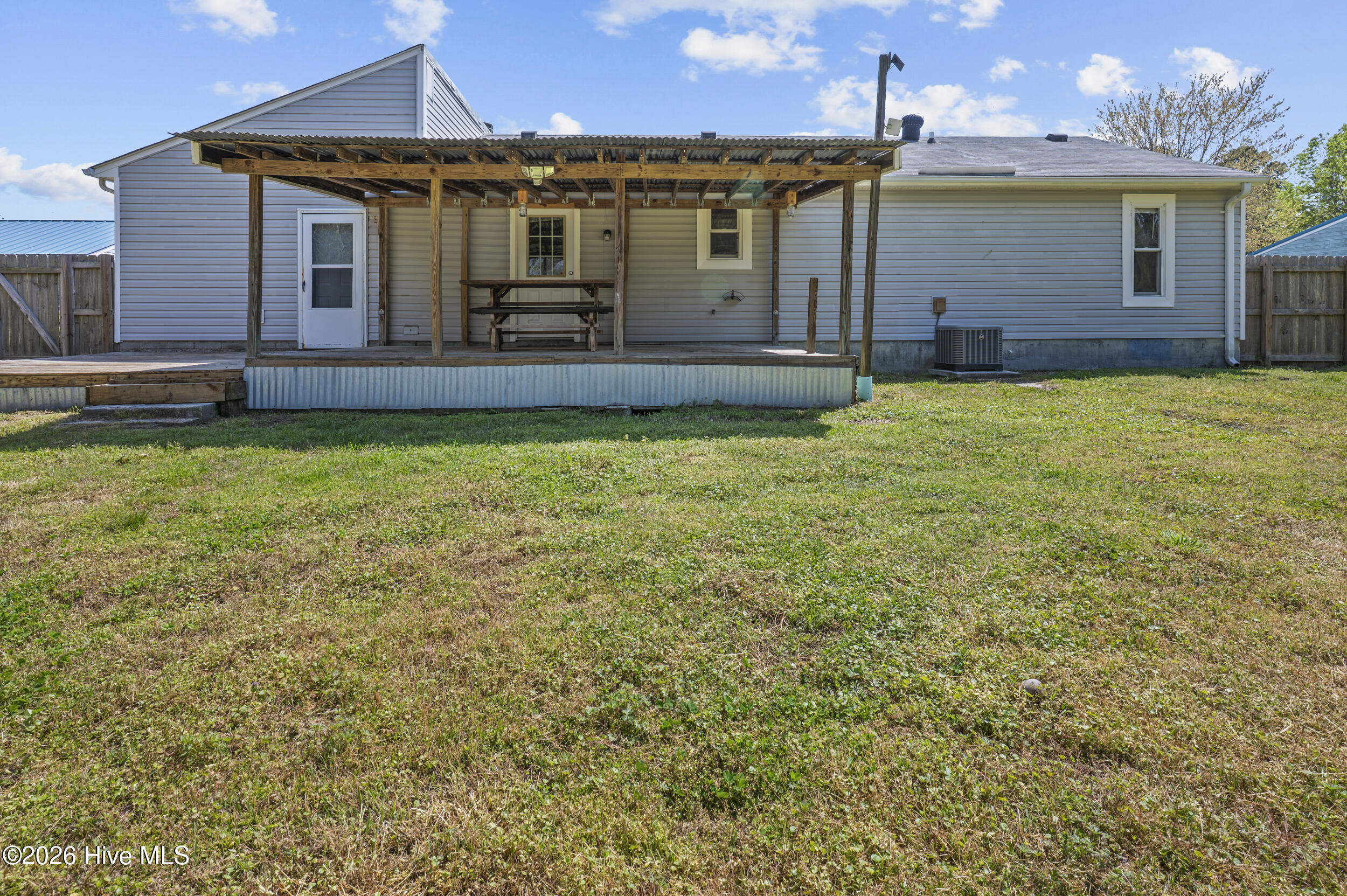 1016 Jennifer Drive