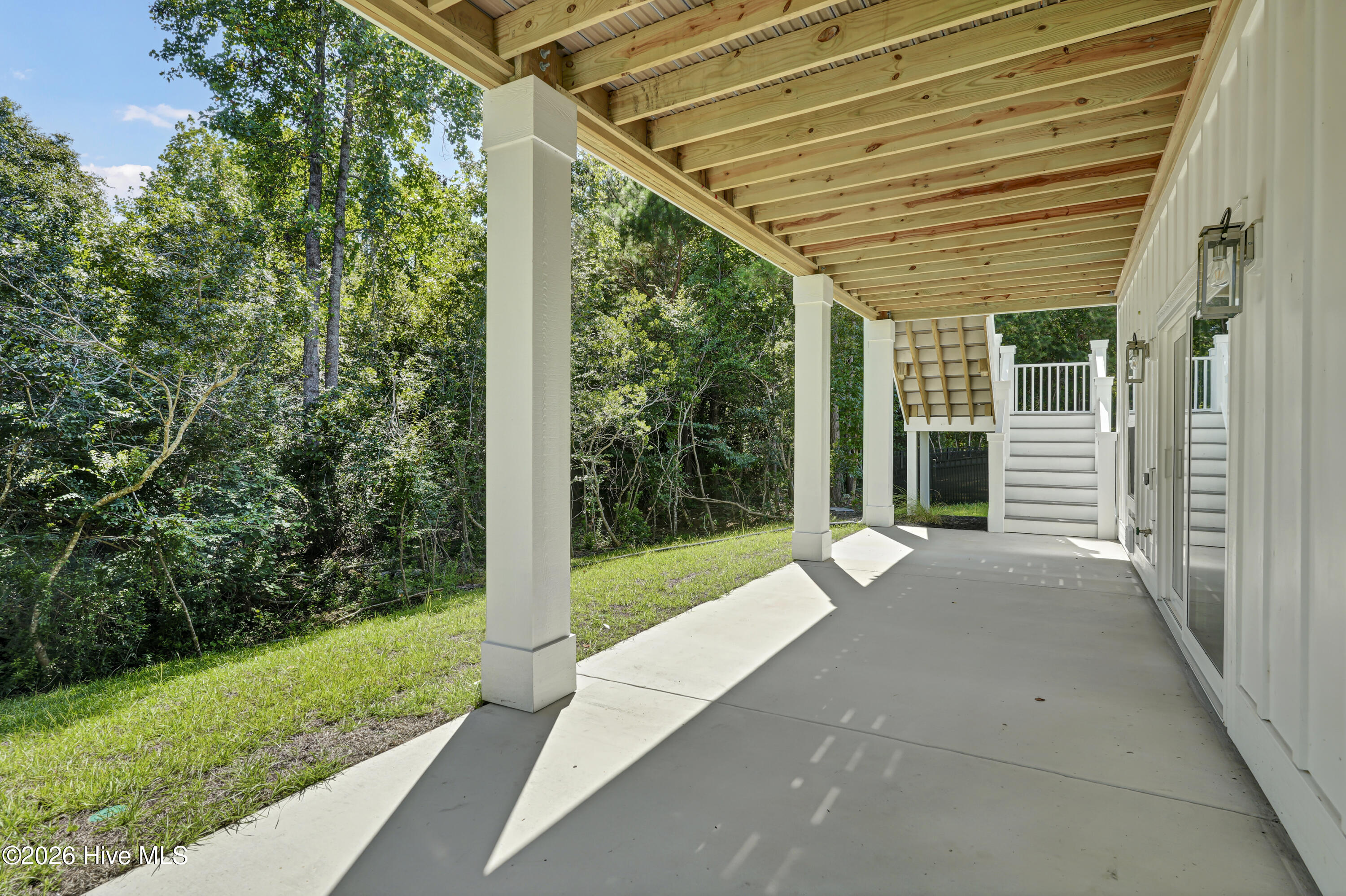 828 Lake Willow Way