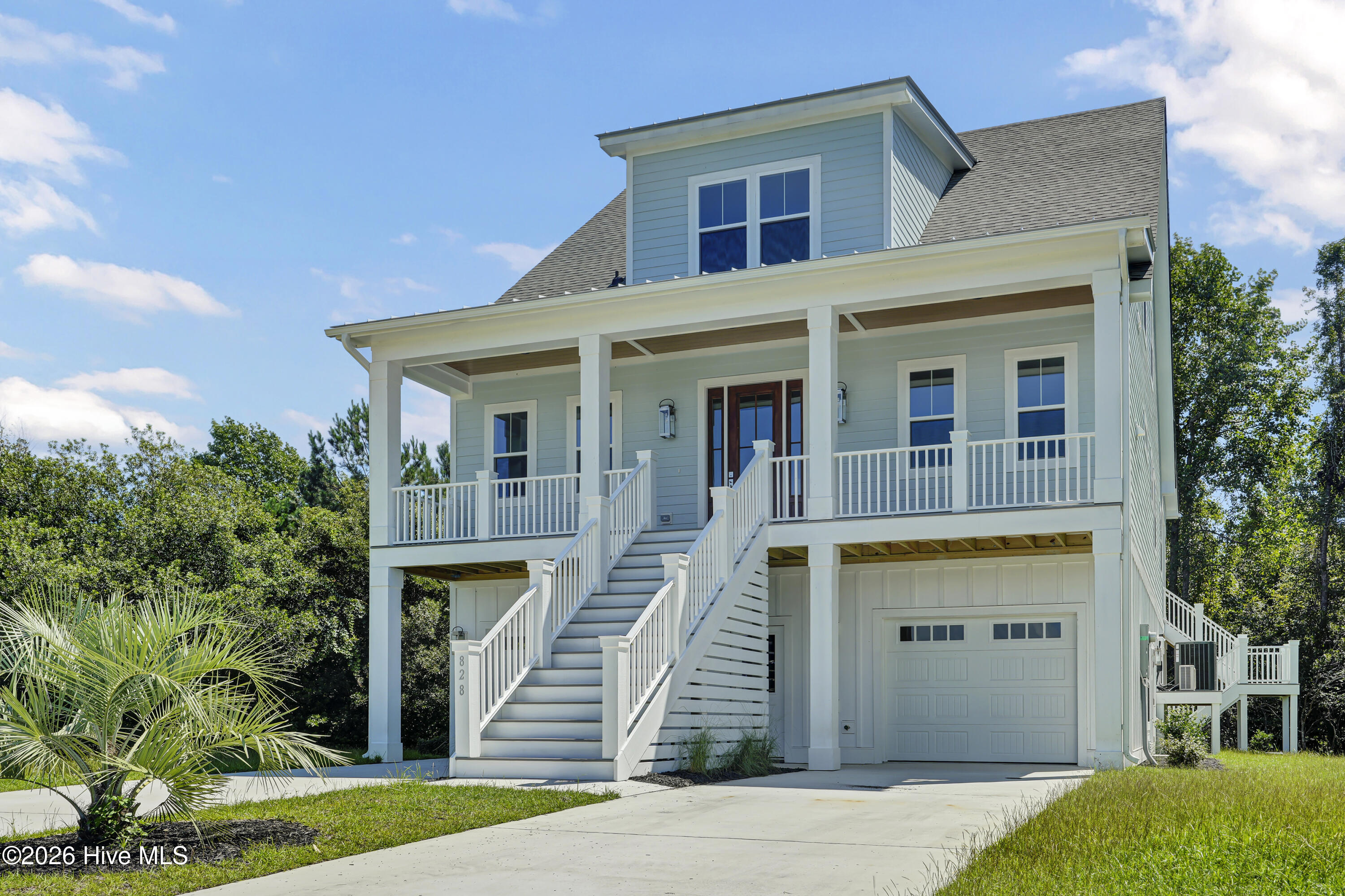 828 Lake Willow Way