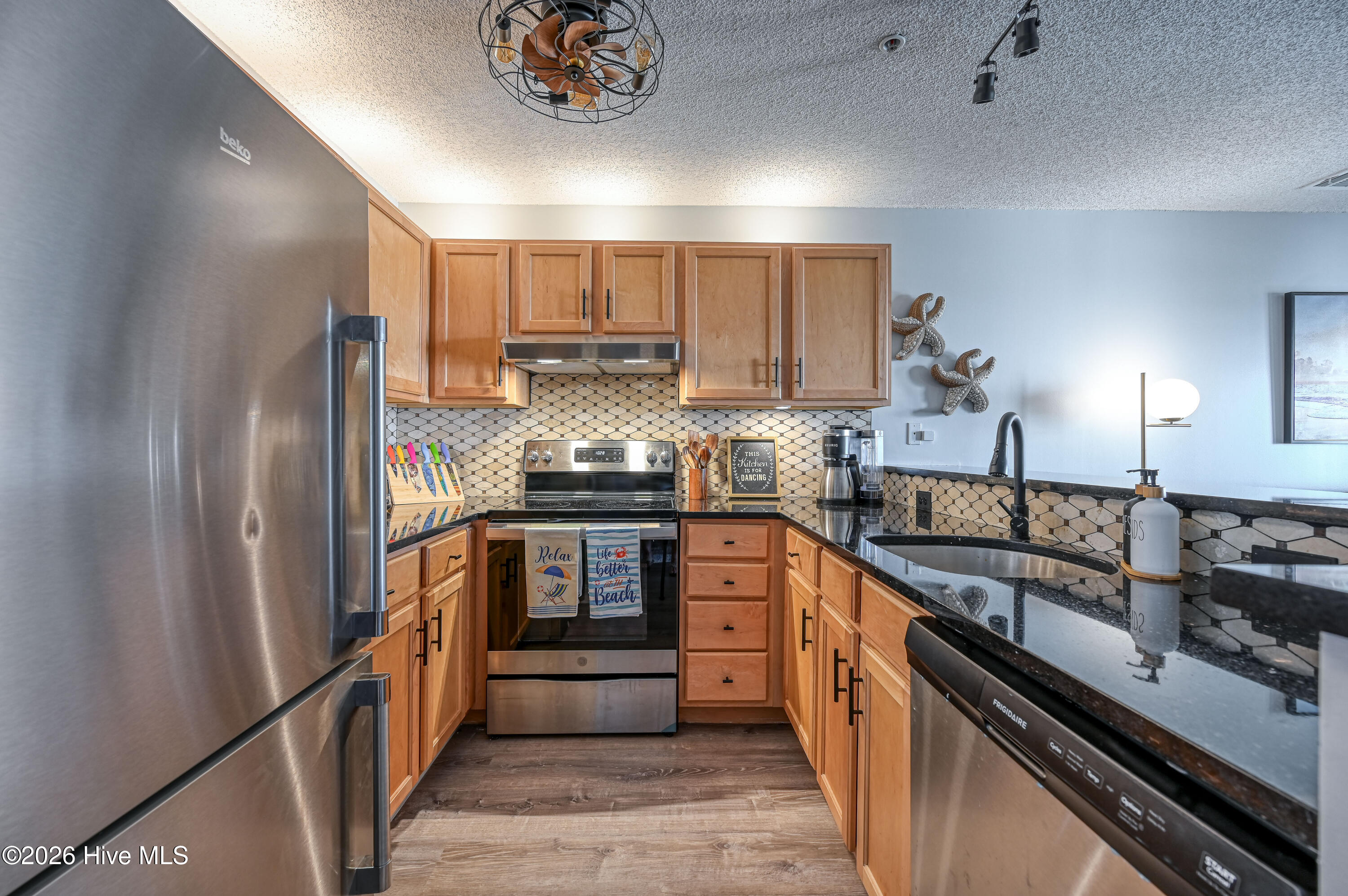 790 New River Inlet Road Unit 207b