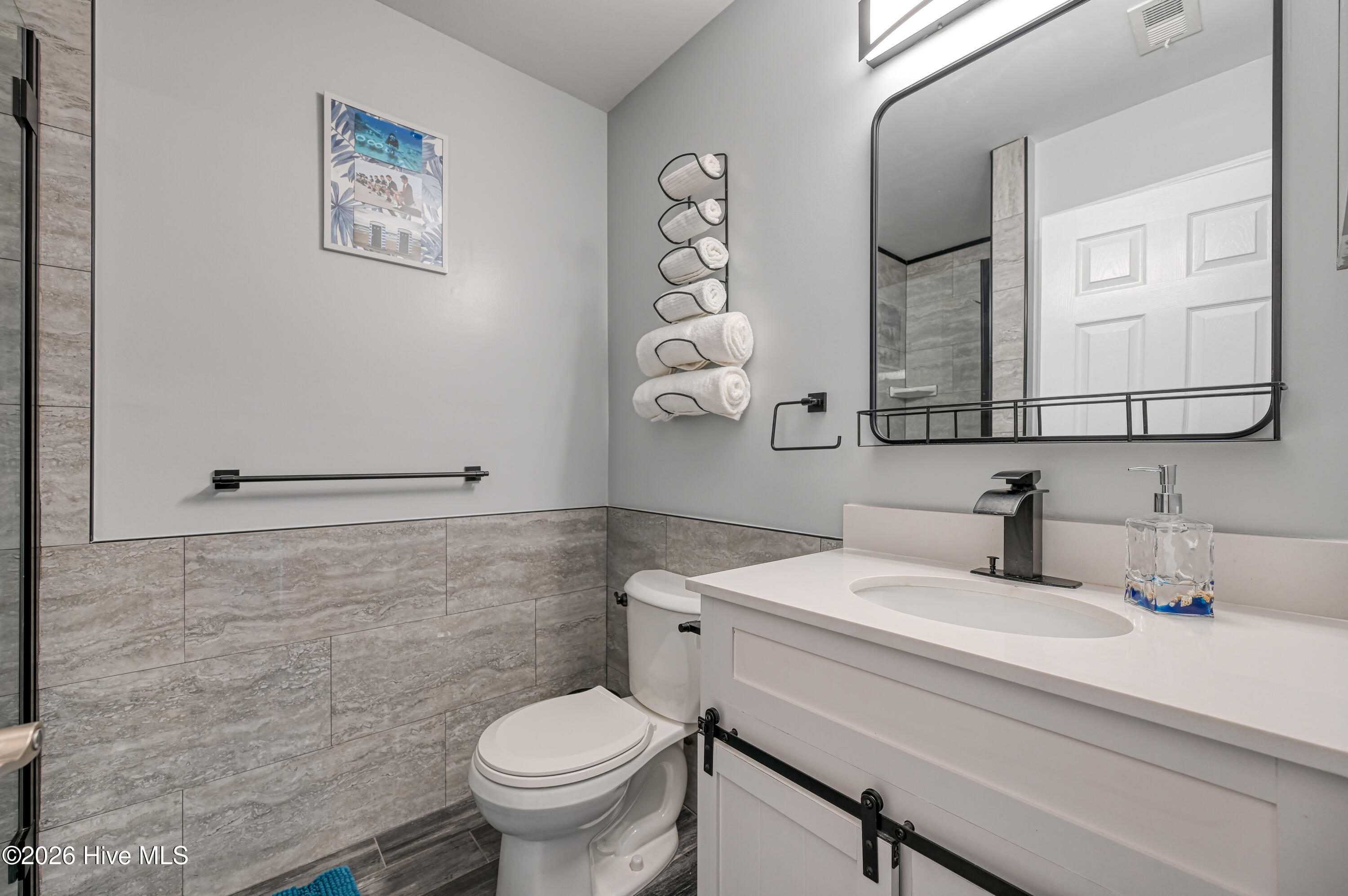 790 New River Inlet Road Unit 207b