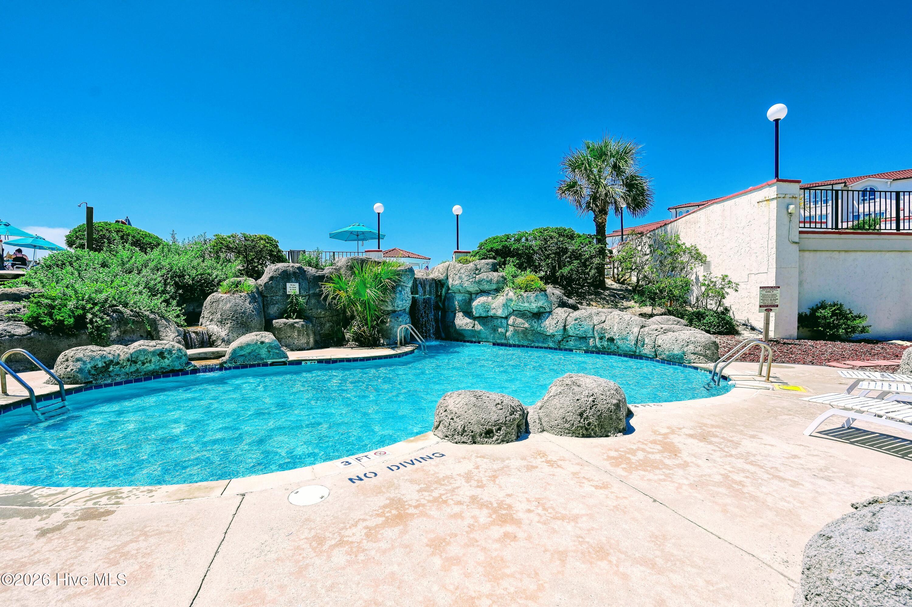 790 New River Inlet Road Unit 207b