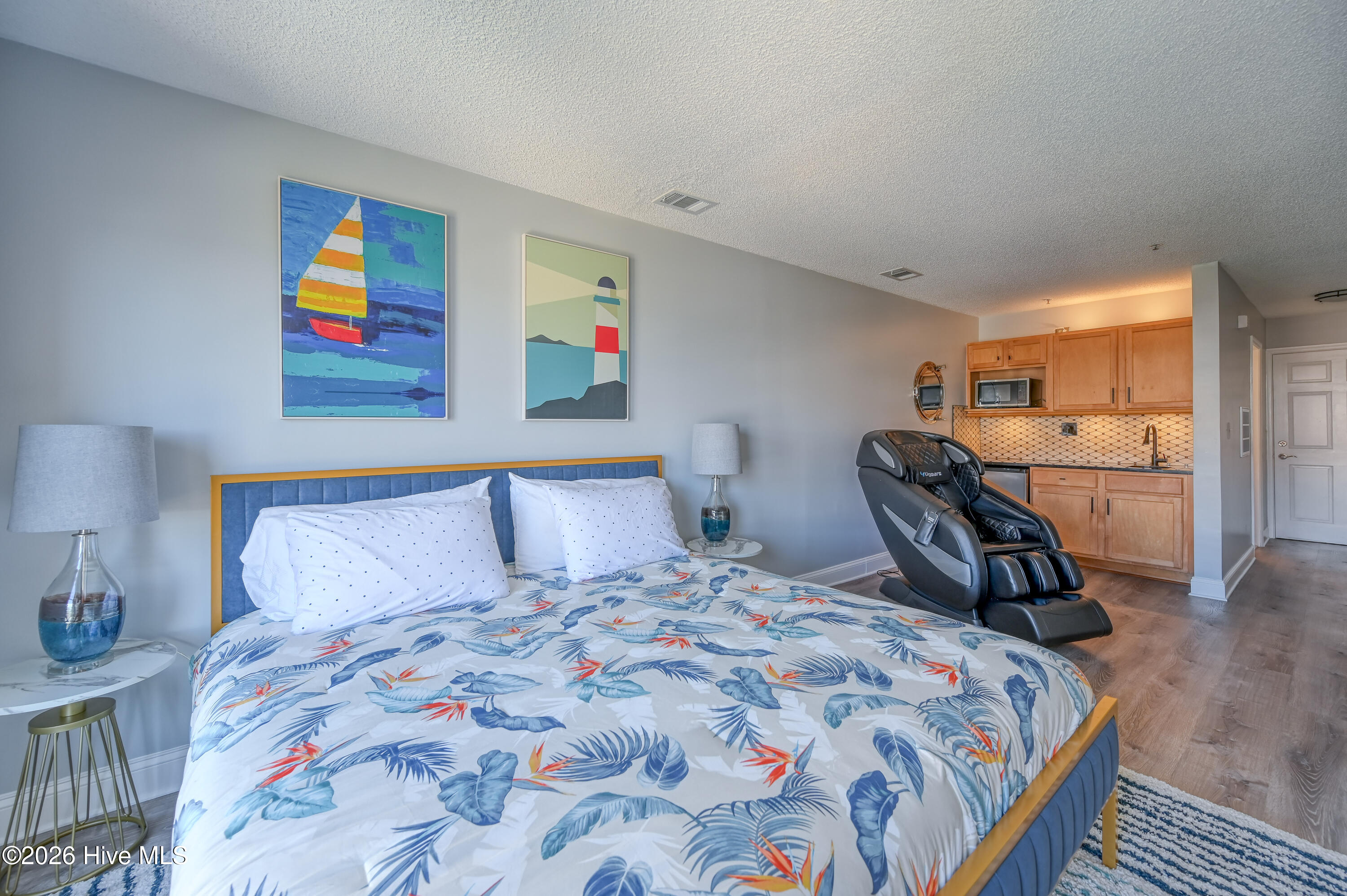 790 New River Inlet Road Unit 207b