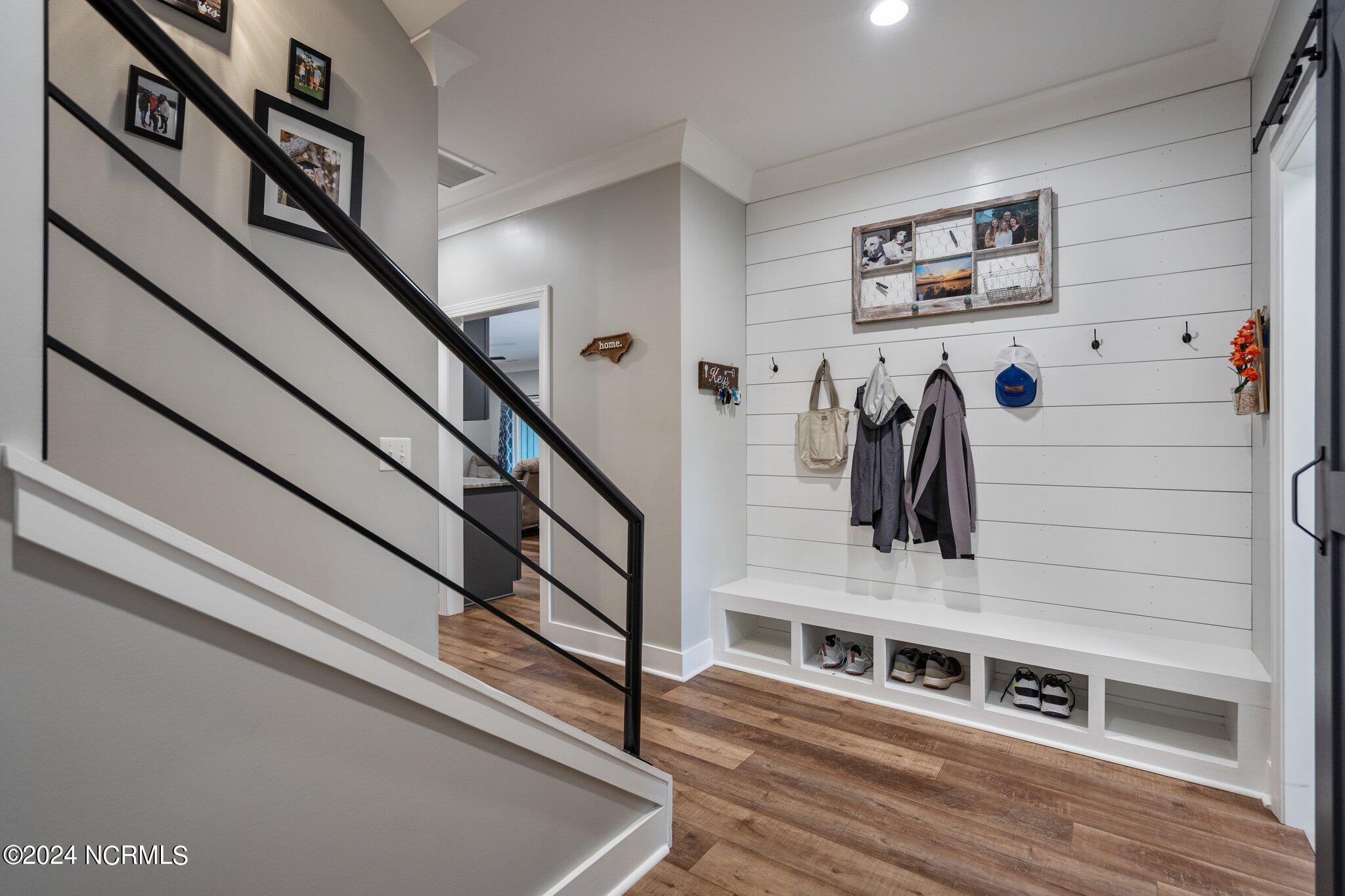 2463 Hoover Road