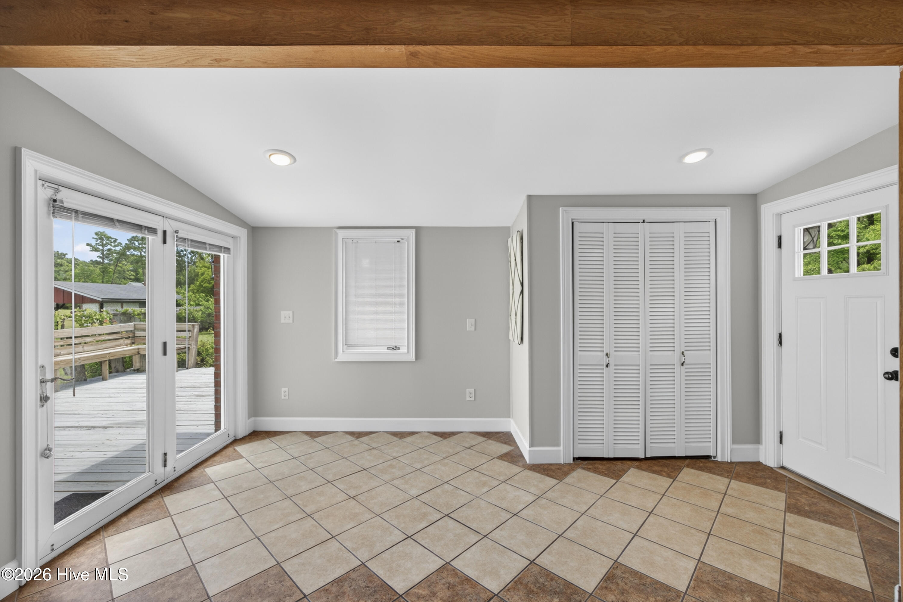 575 Island Creek Road