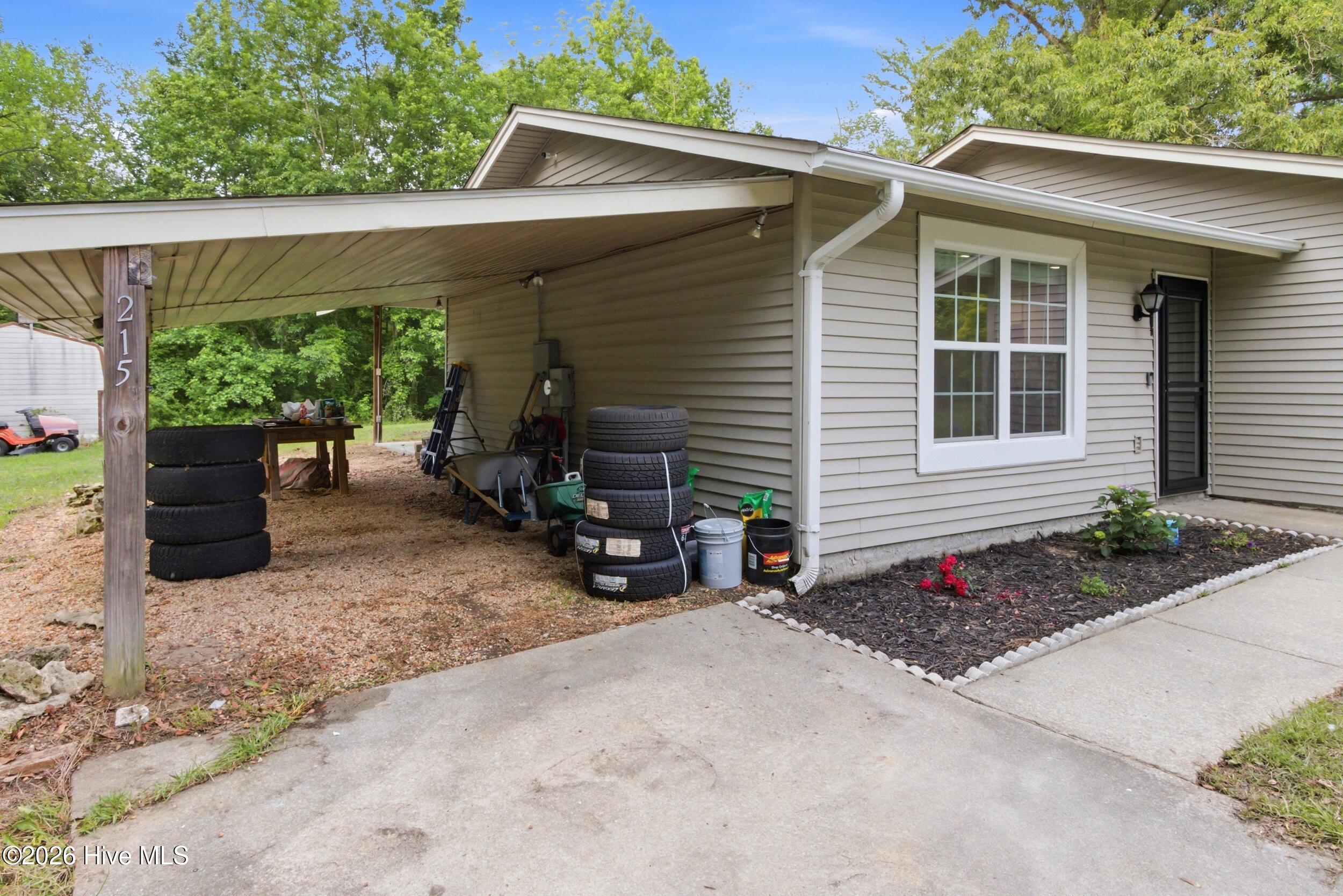 215 Winter Place