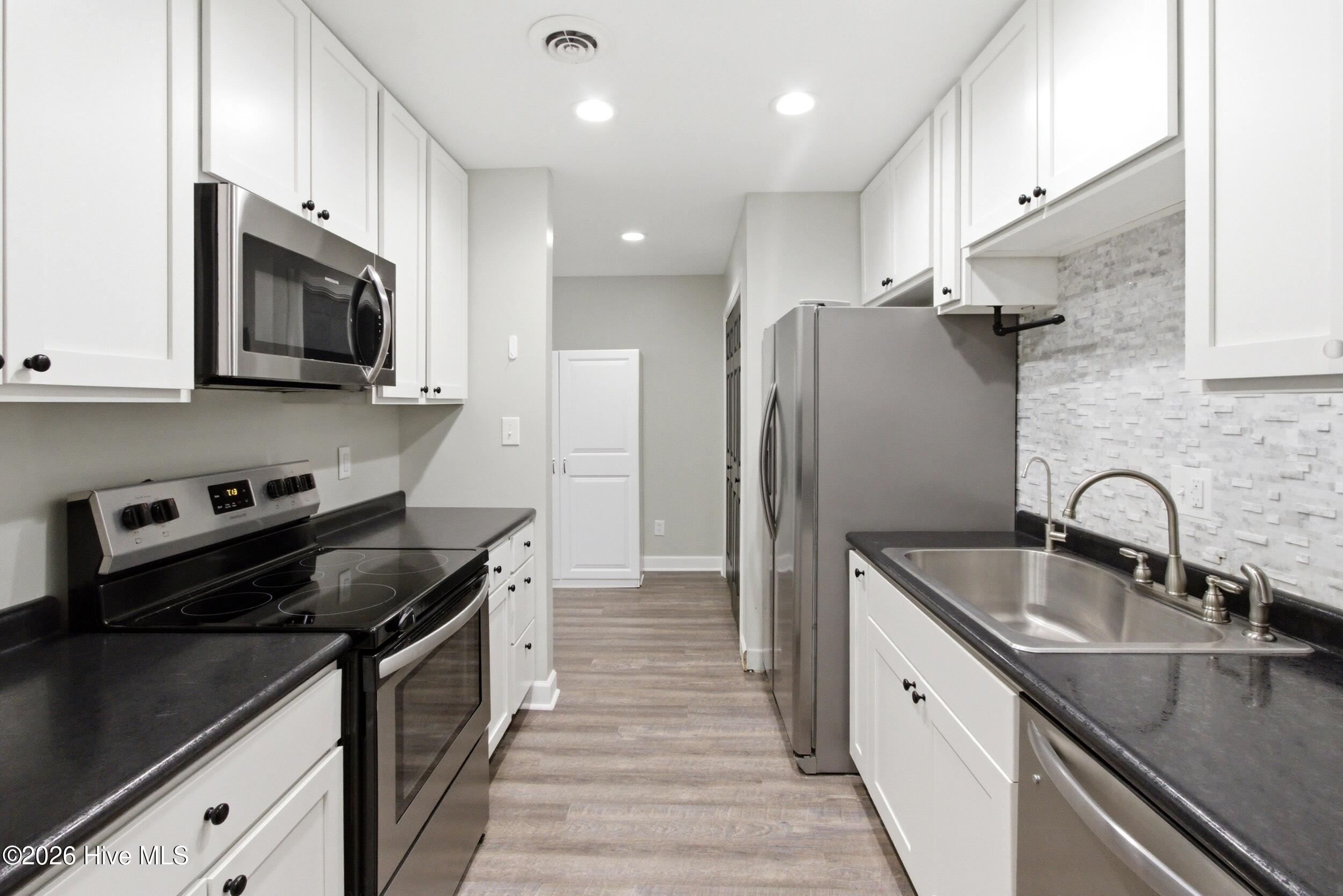 215 Winter Place