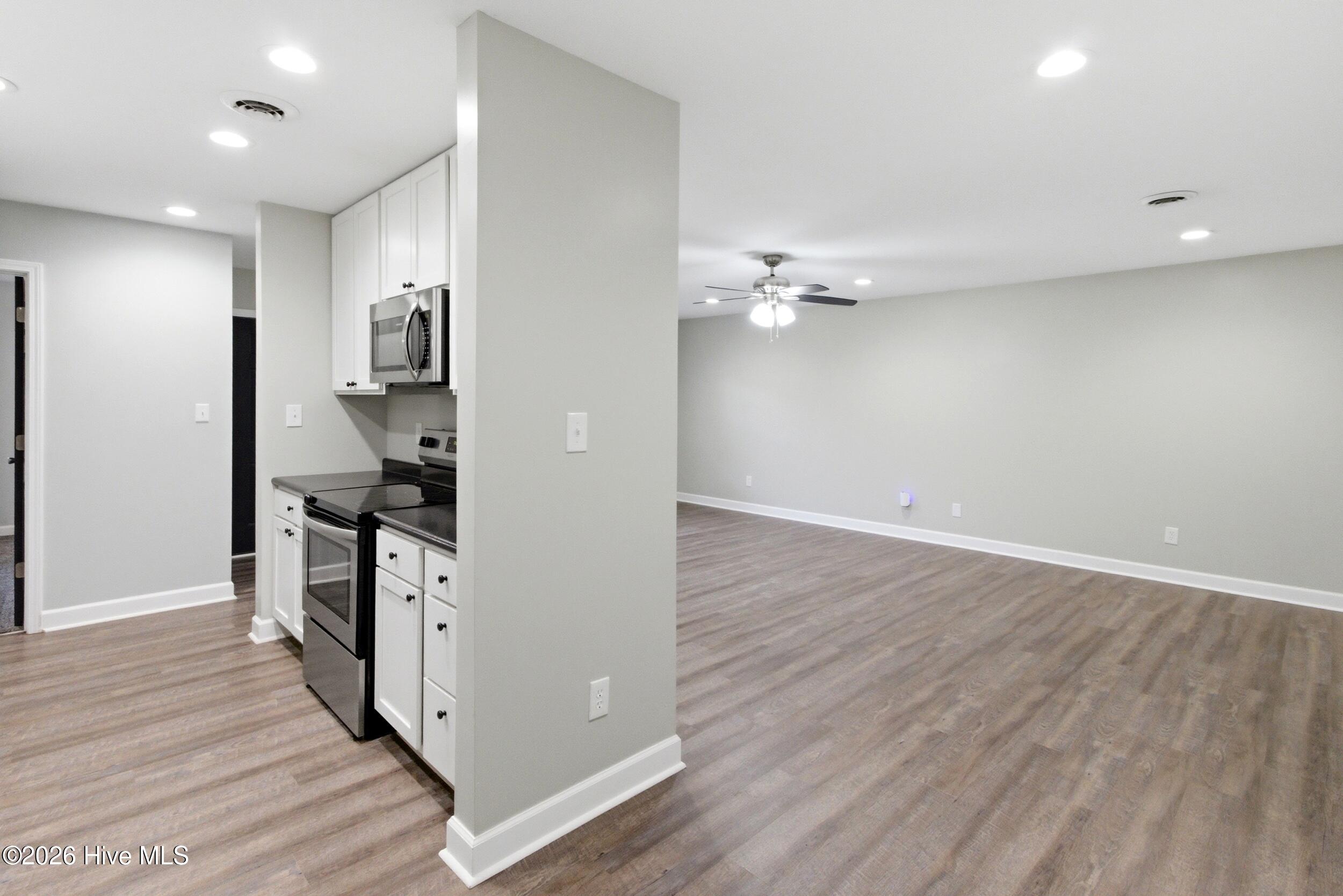 215 Winter Place