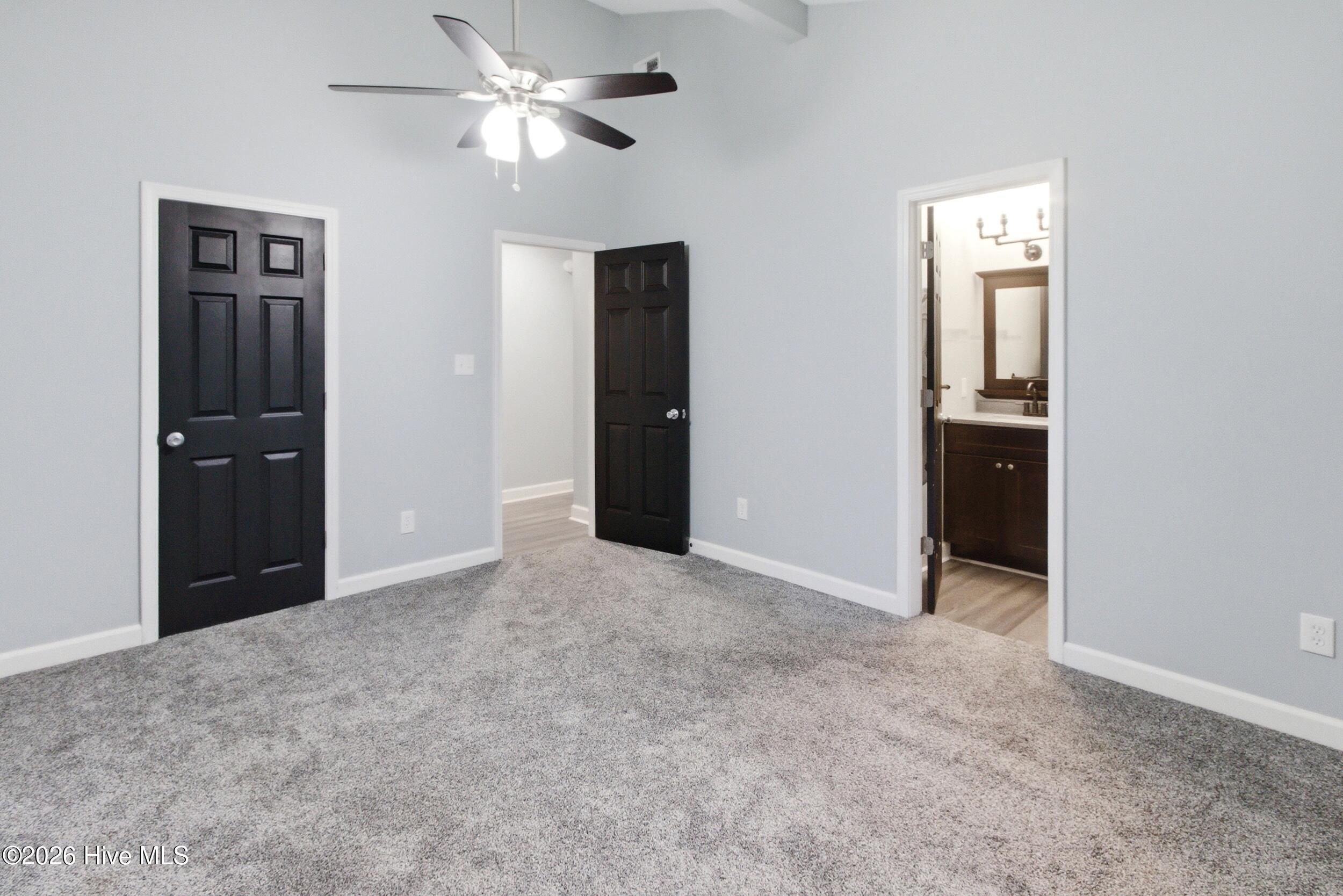 215 Winter Place