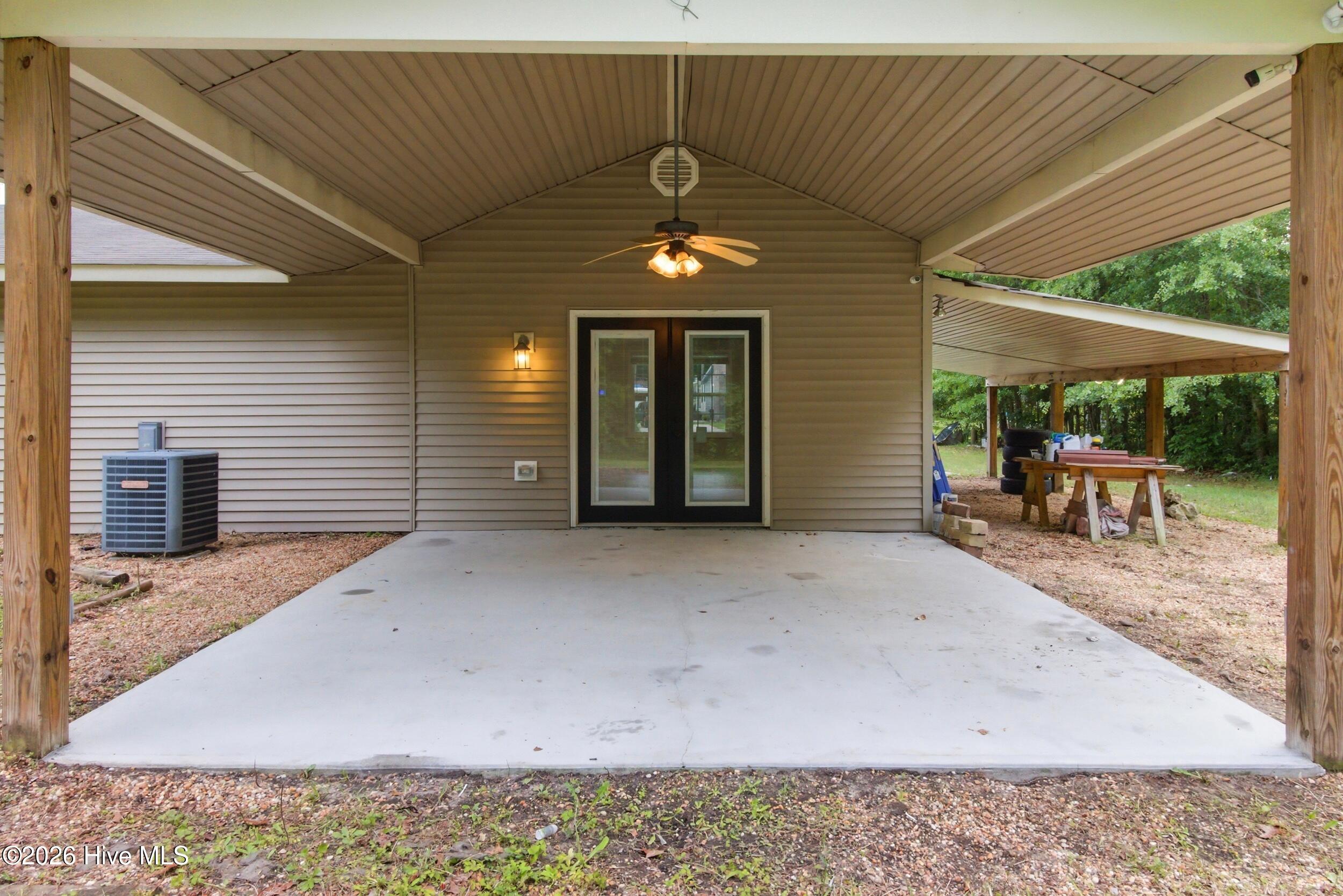 215 Winter Place