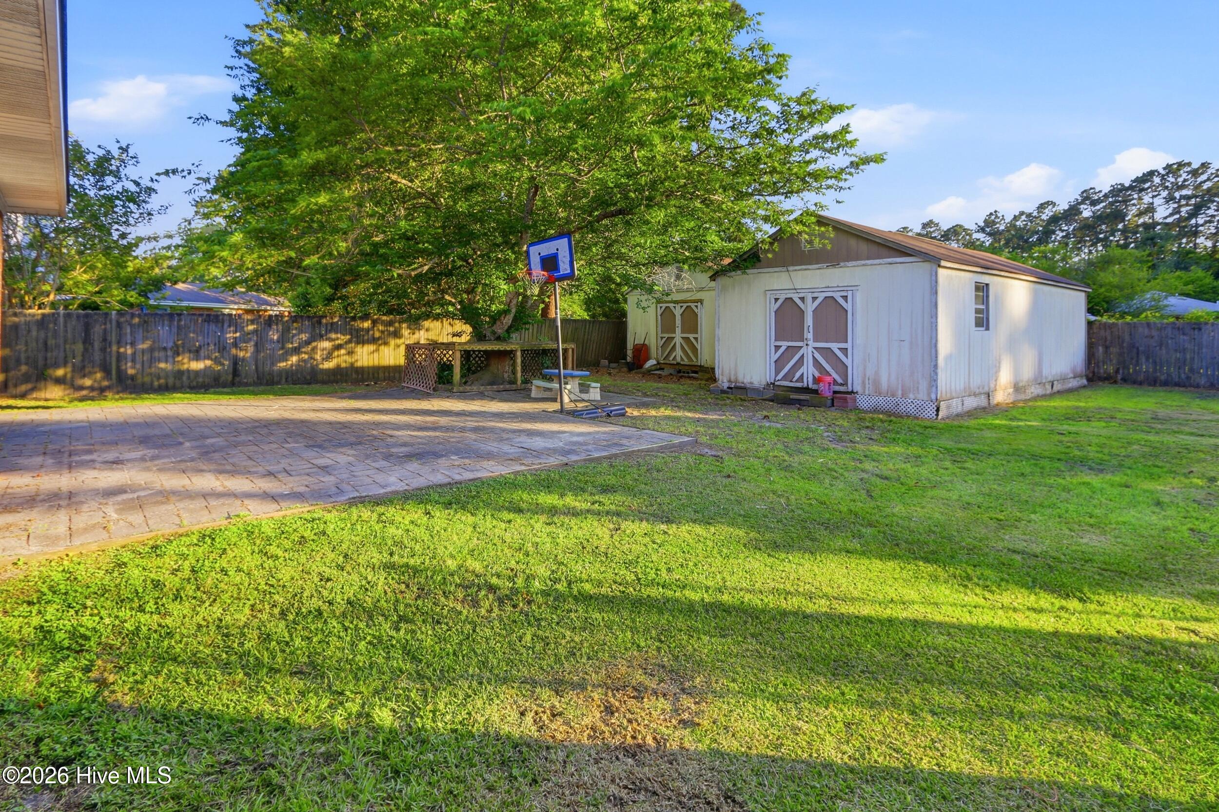 607 Oakwood Avenue