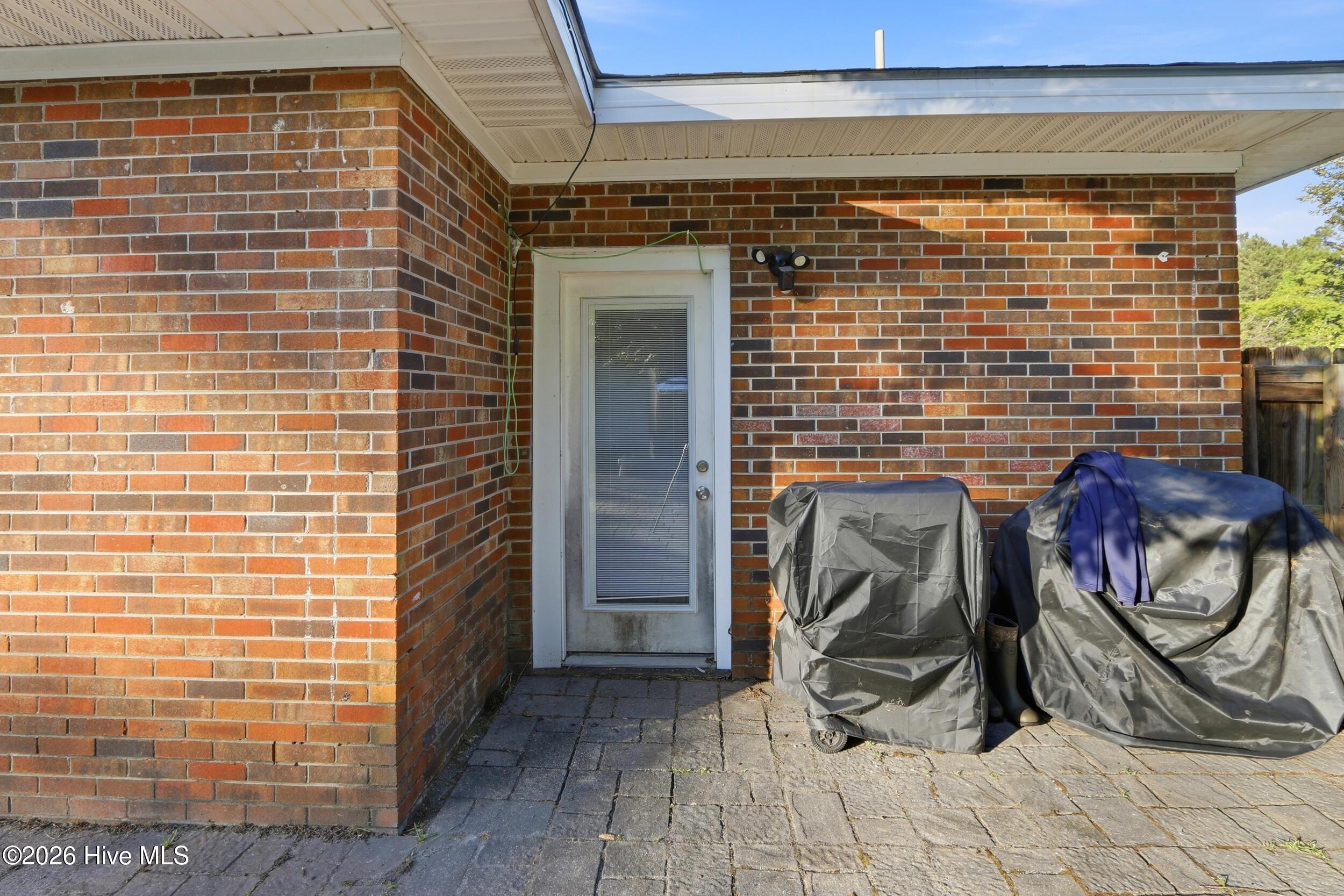 607 Oakwood Avenue