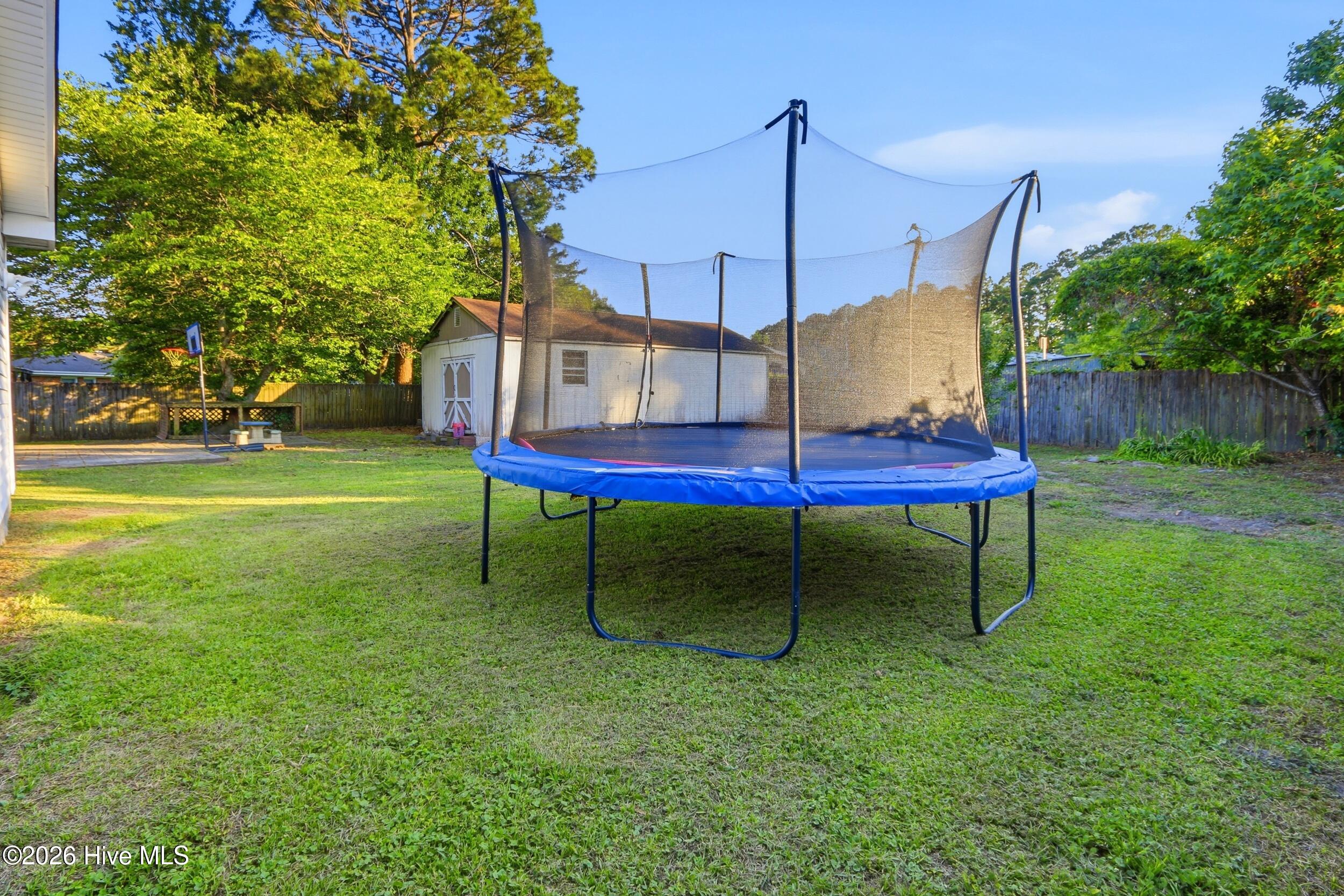 607 Oakwood Avenue
