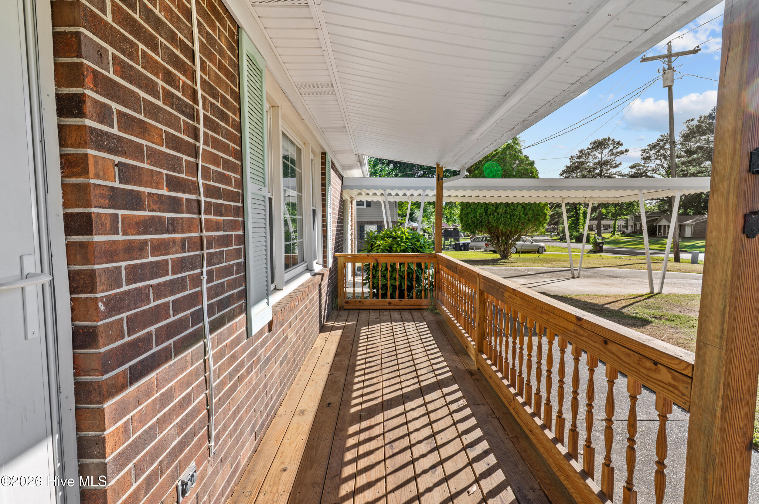 207 Maplehurst Drive