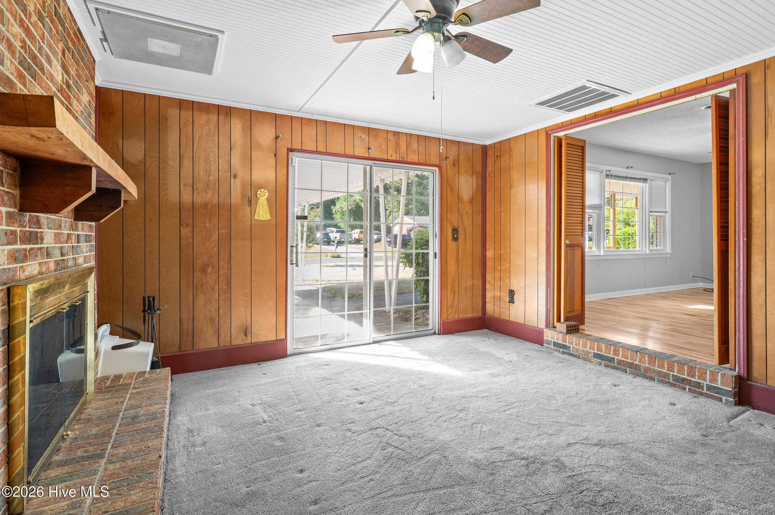 207 Maplehurst Drive