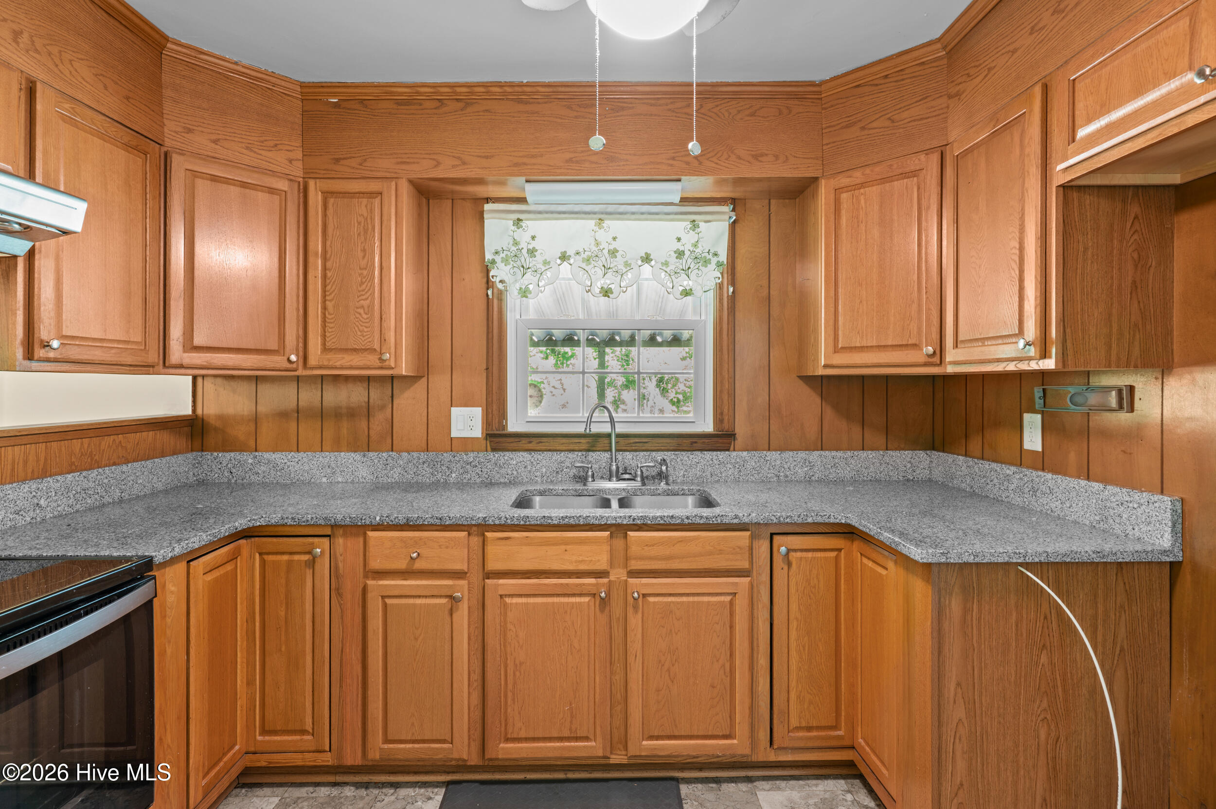 207 Maplehurst Drive