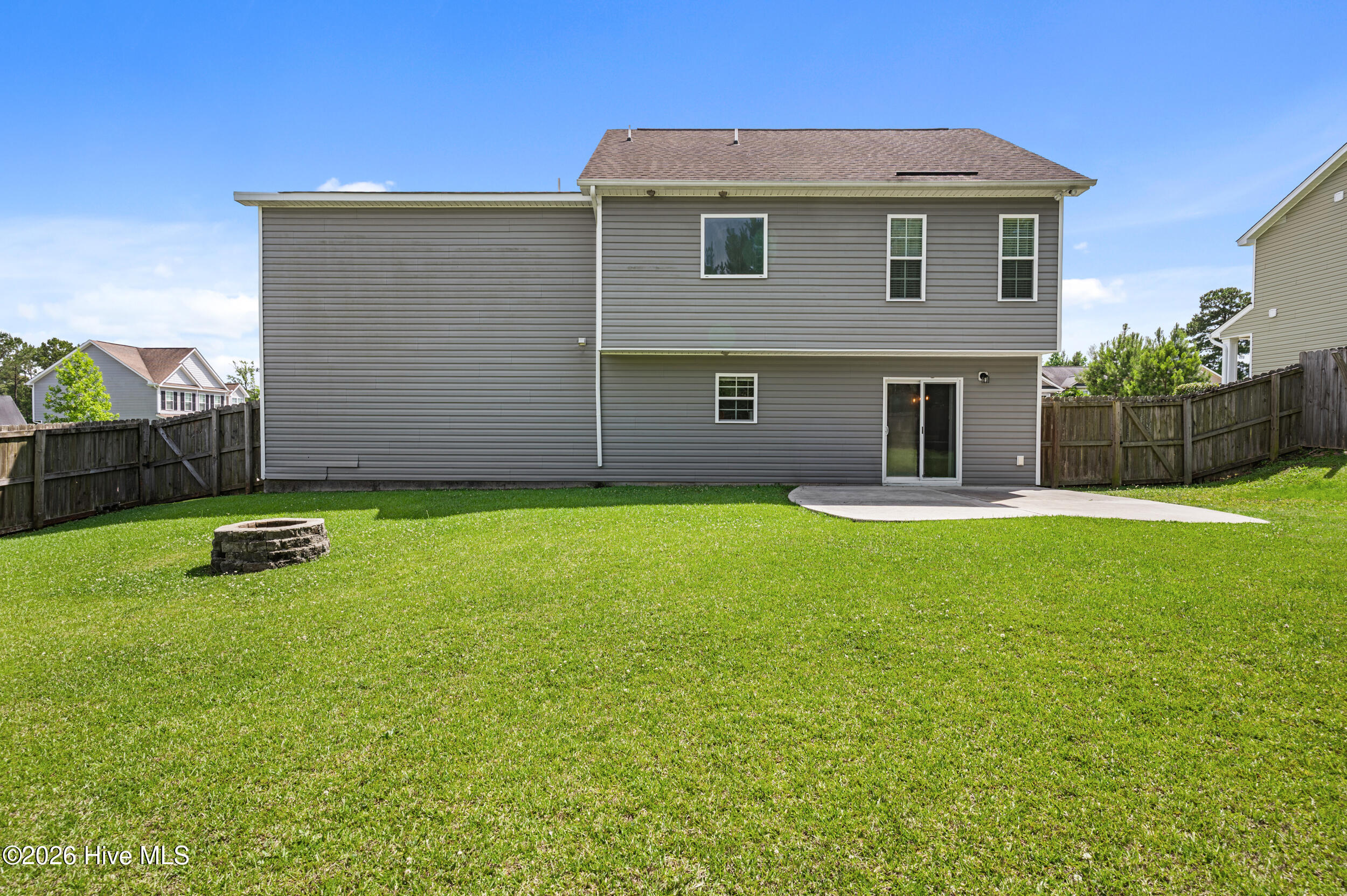 100 Tupelo Court