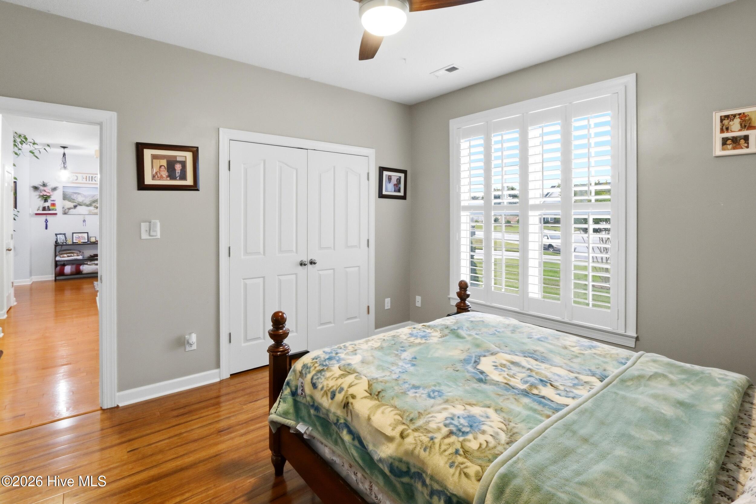 102 Kingswood Court