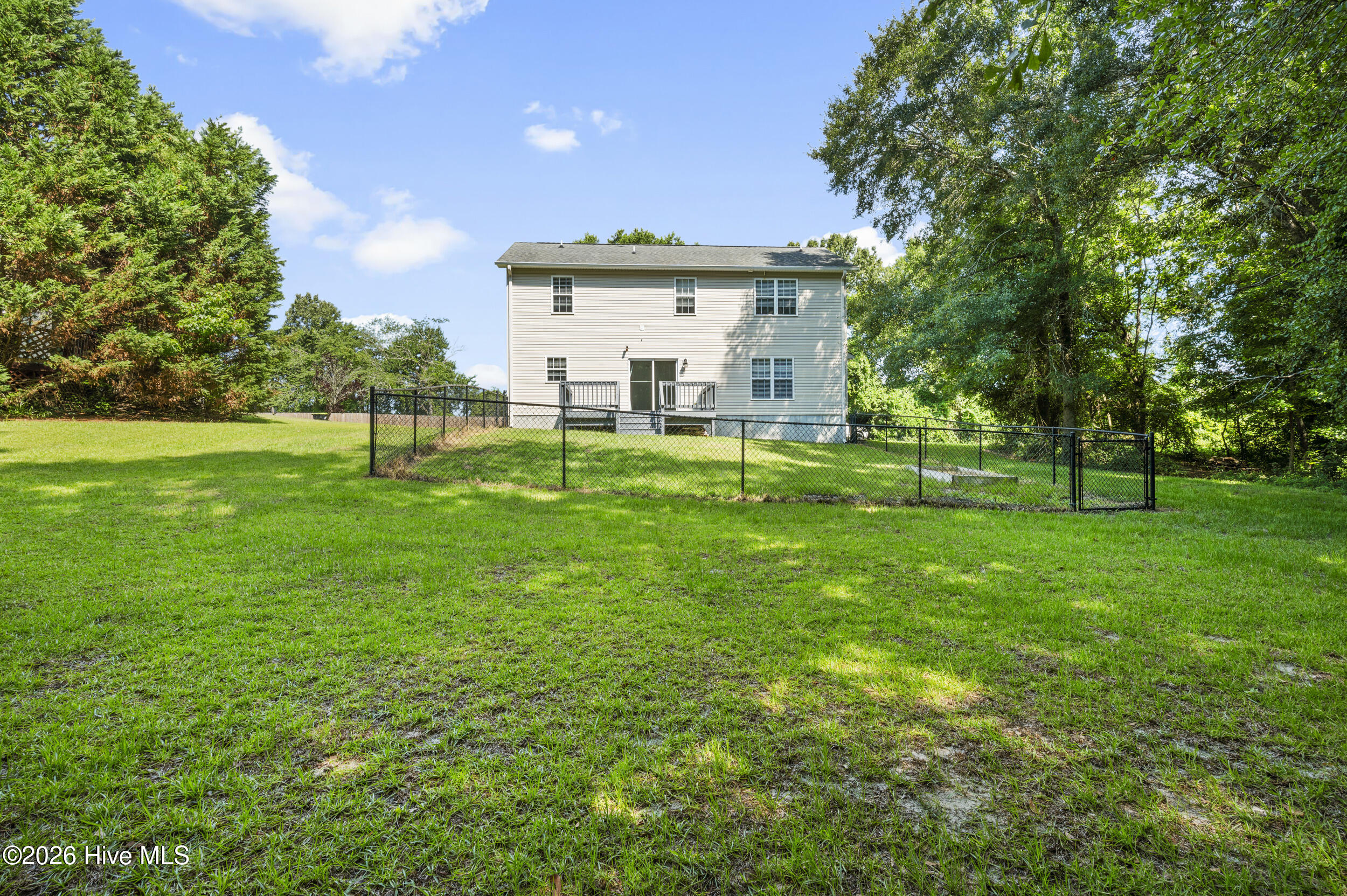 124 Briar Hollow Drive